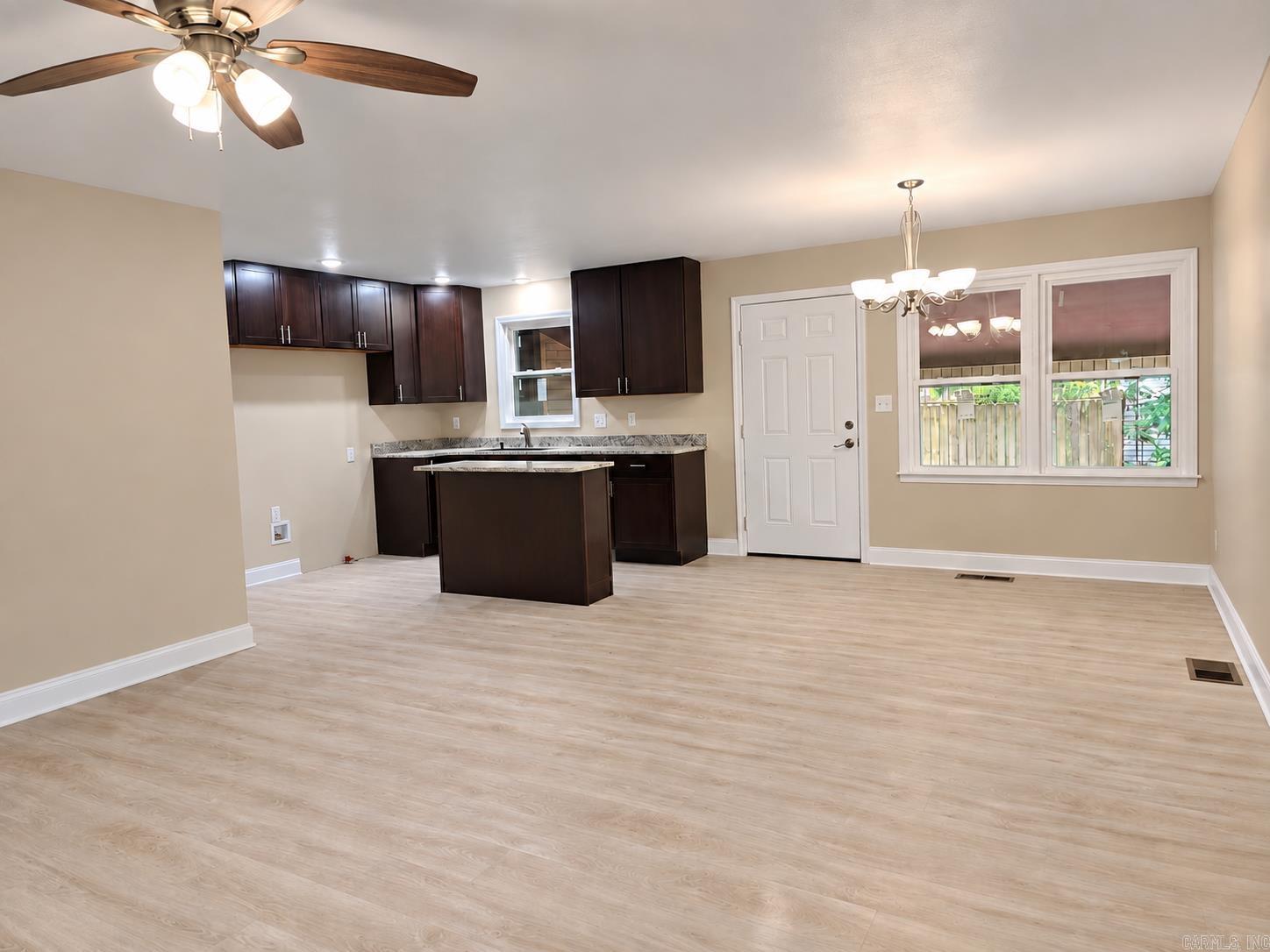1265 W Court  Piggott, AR