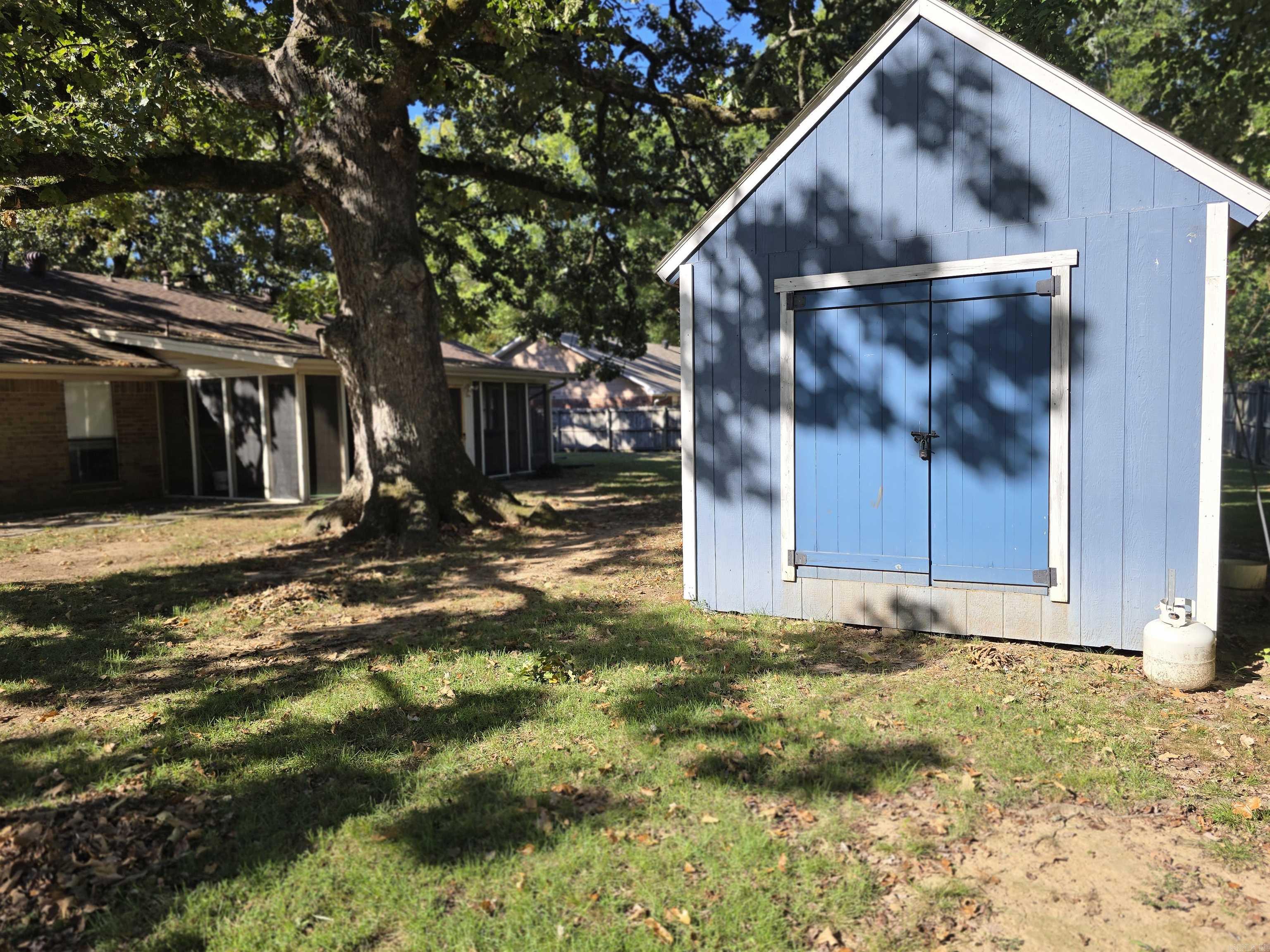 8 Sandstone Dr.  Conway, AR