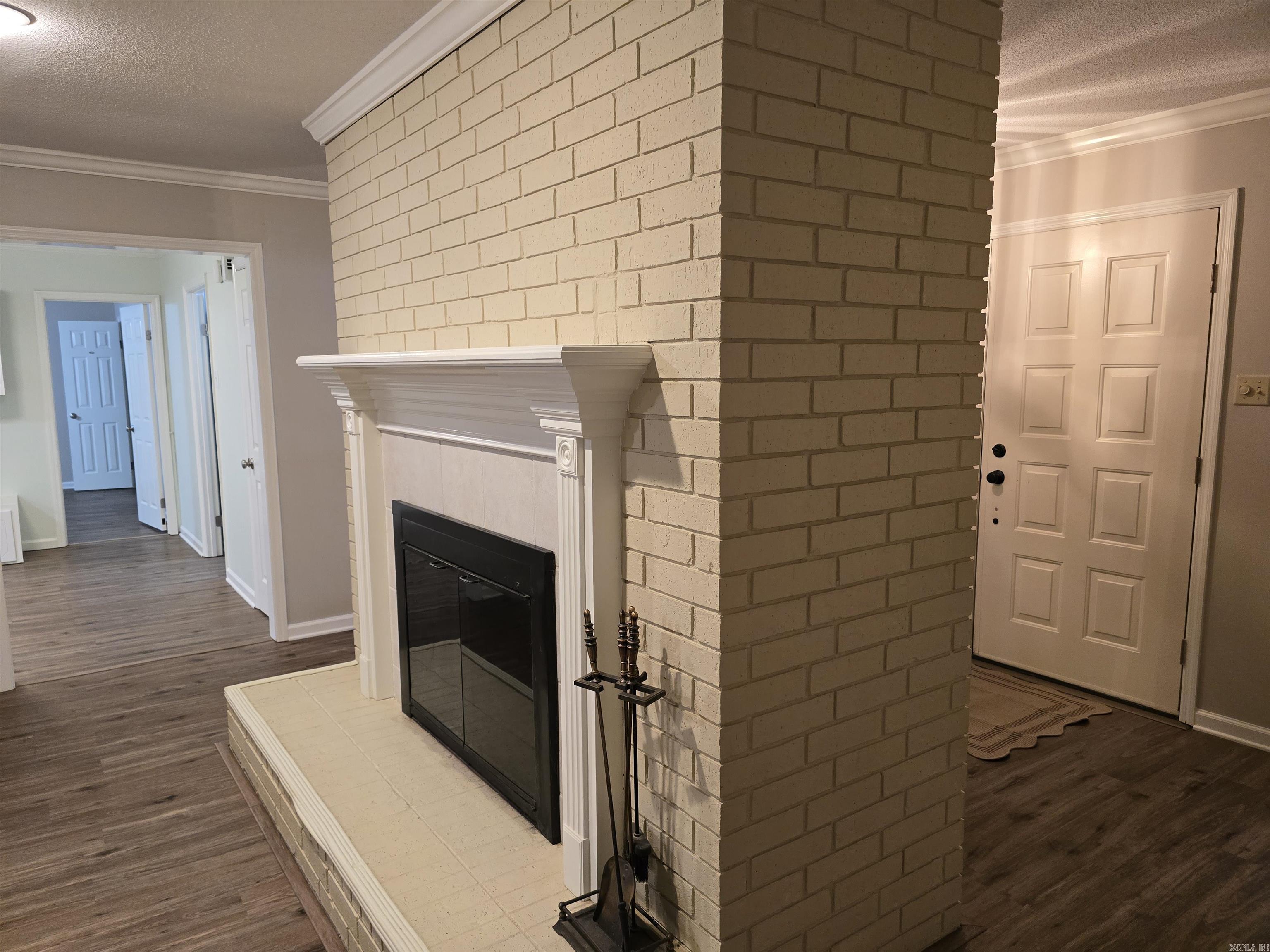 8 Sandstone Dr.  Conway, AR