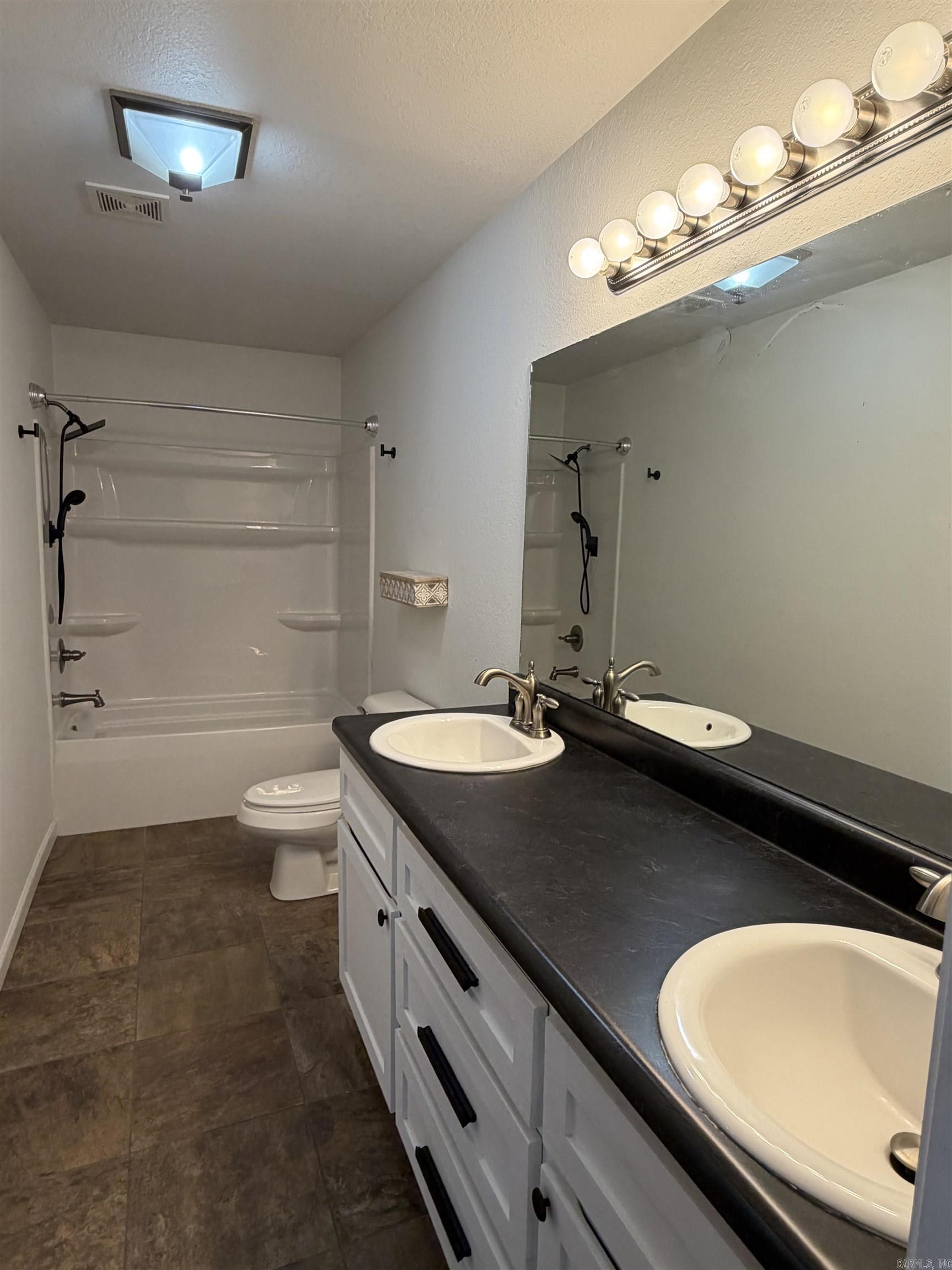53 Ashcraft  Paragould, AR