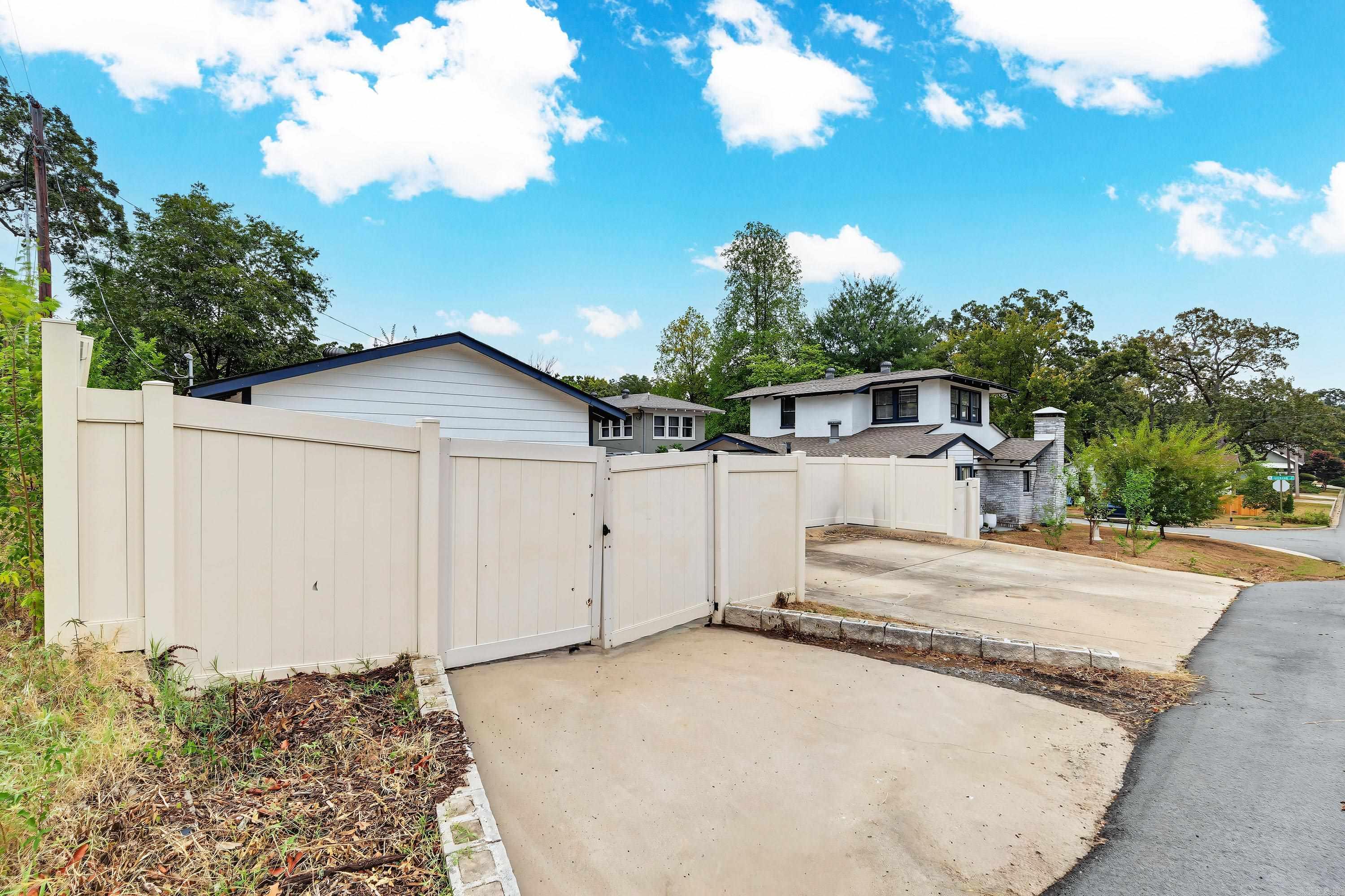 224 Johnson  Little Rock, AR