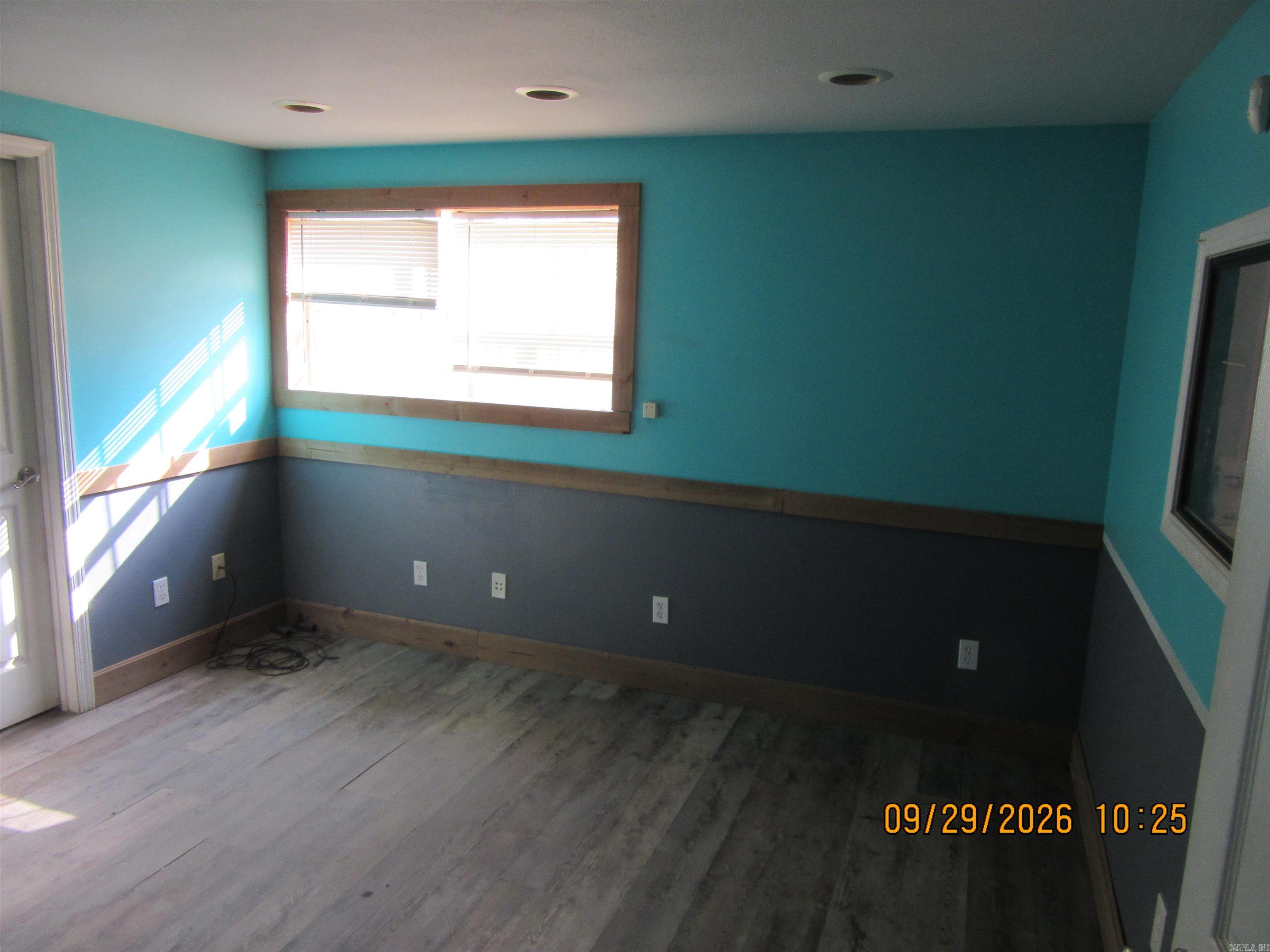 3521 Harris — photo 4