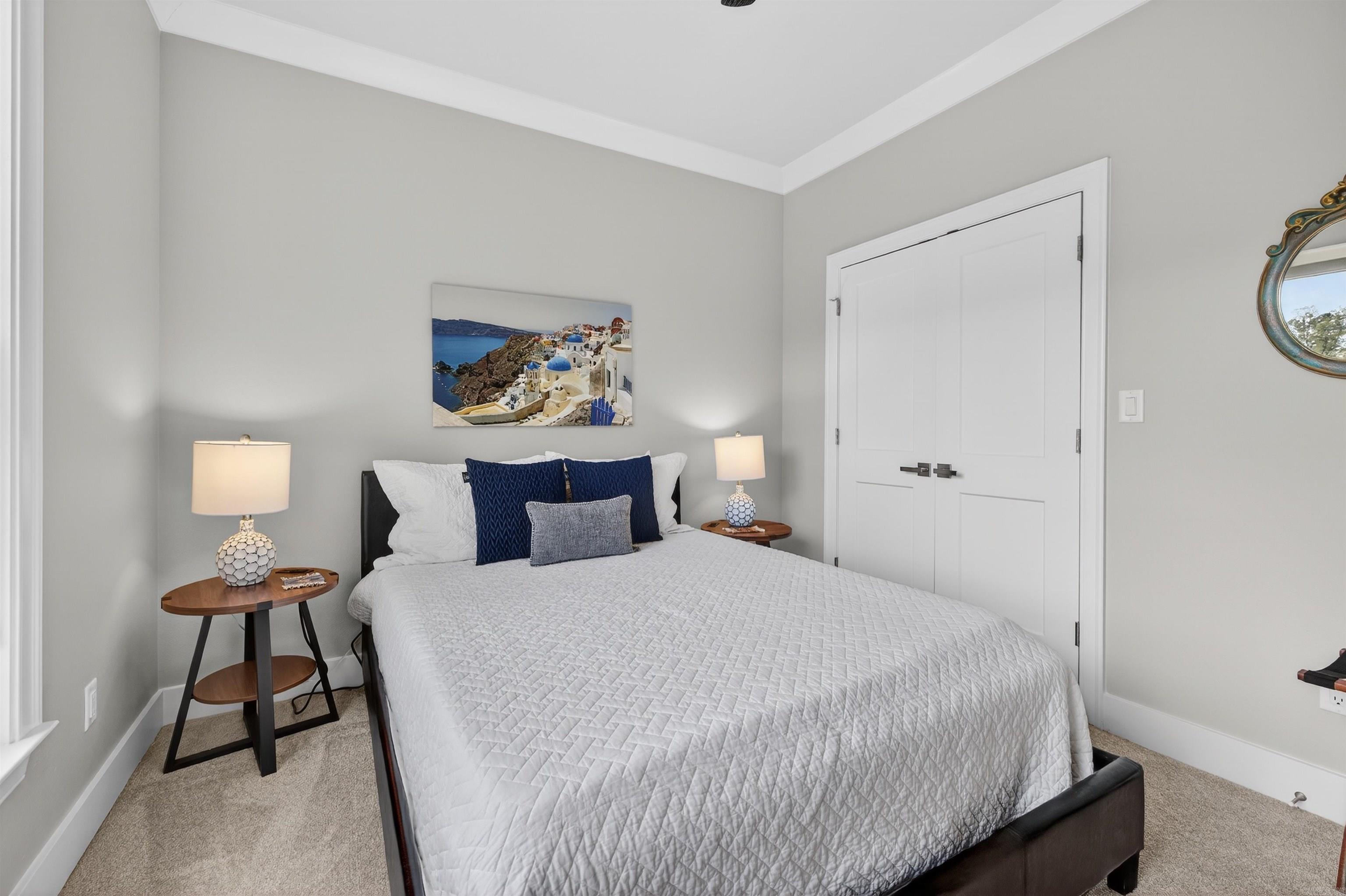 8 Siega  Hot Springs Village, AR