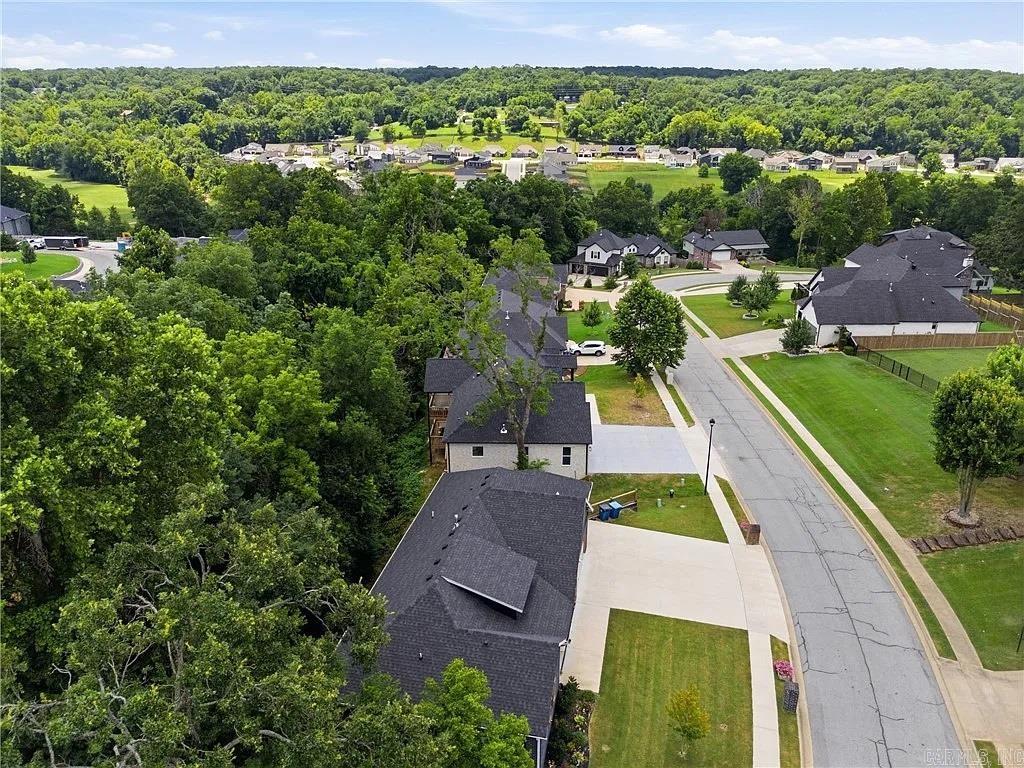 1421 Lee Street  Pea Ridge, AR
