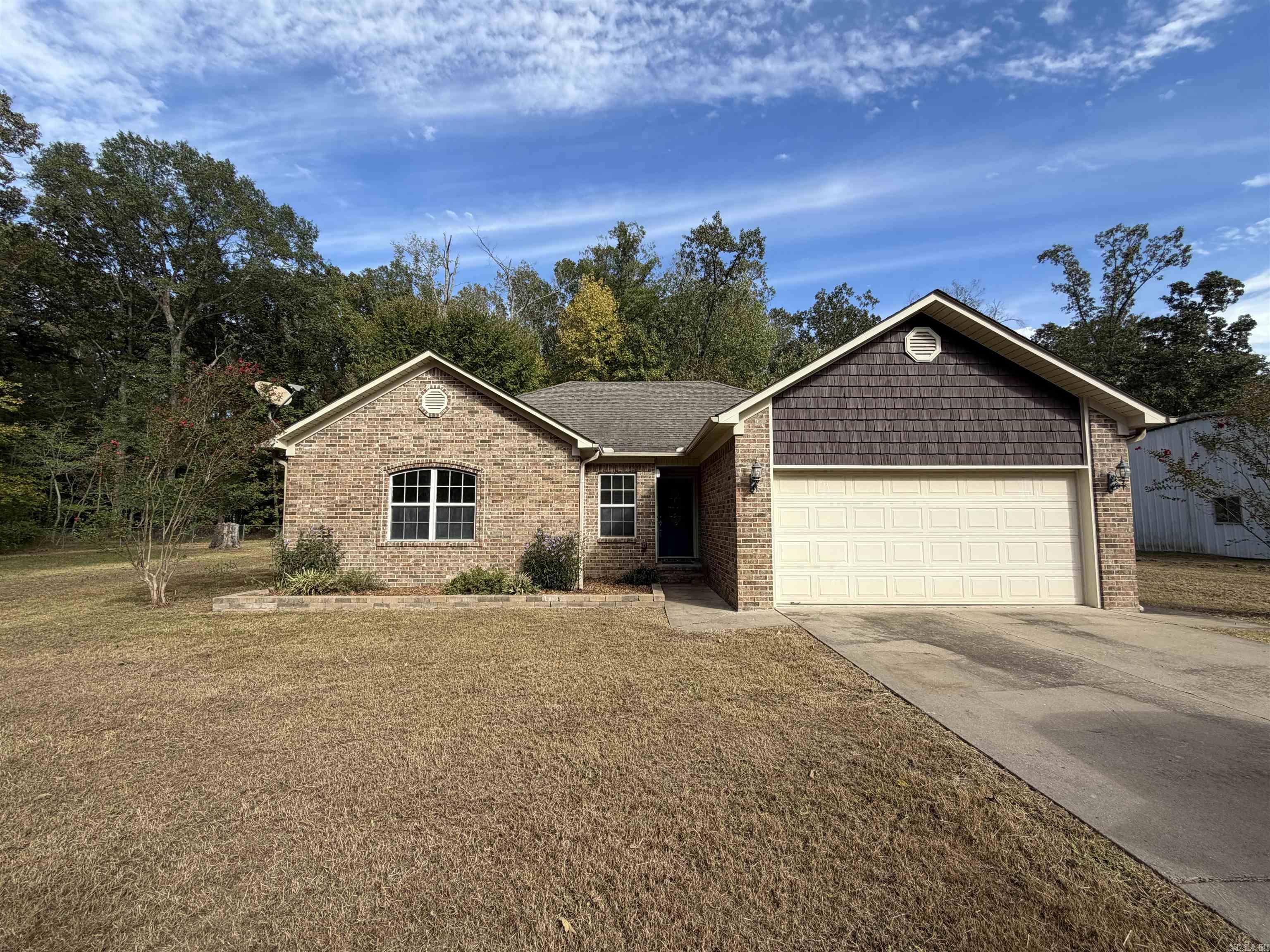 16541 Highway 31 N Highway — exterior
