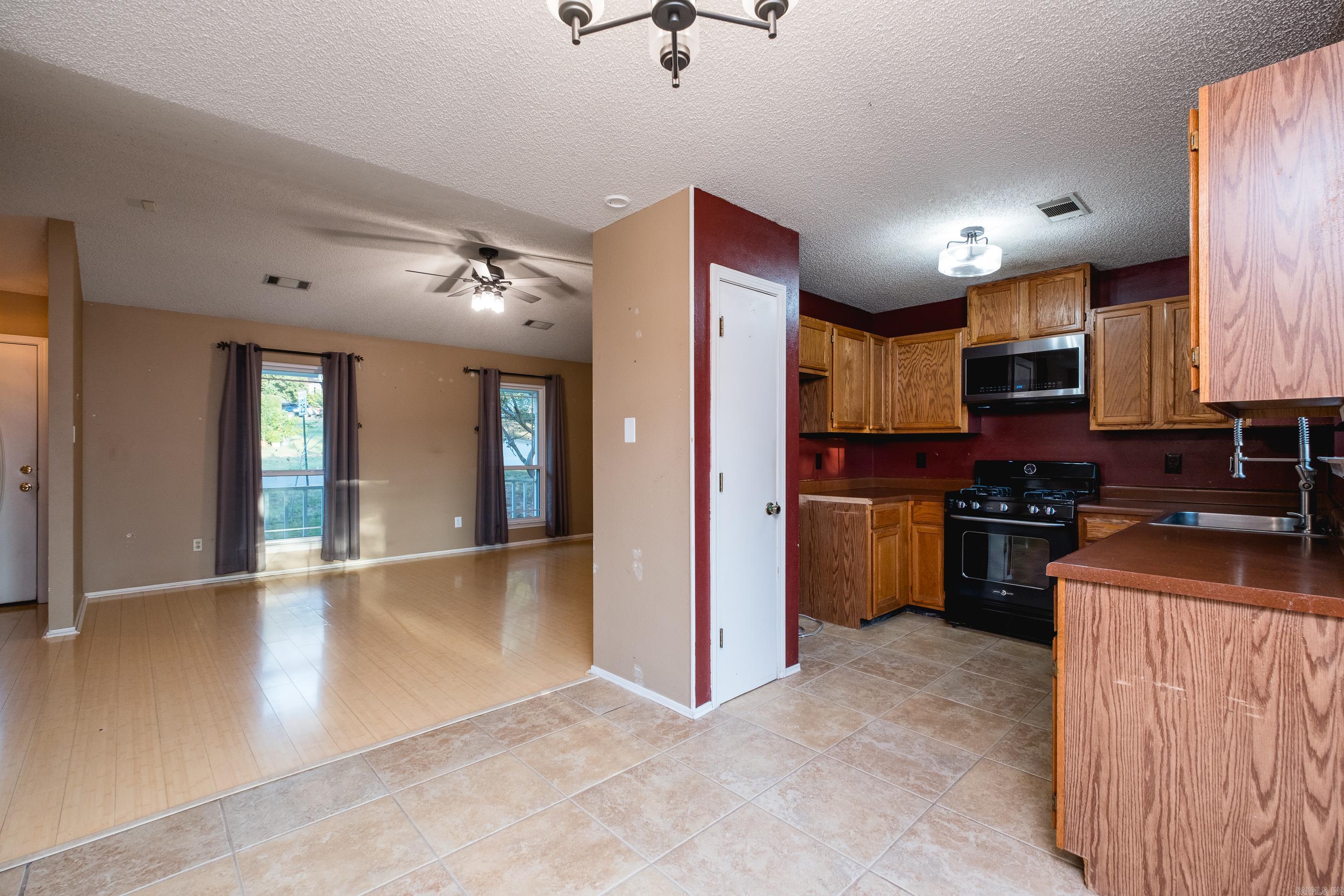 1618 Gamble  Little Rock, AR