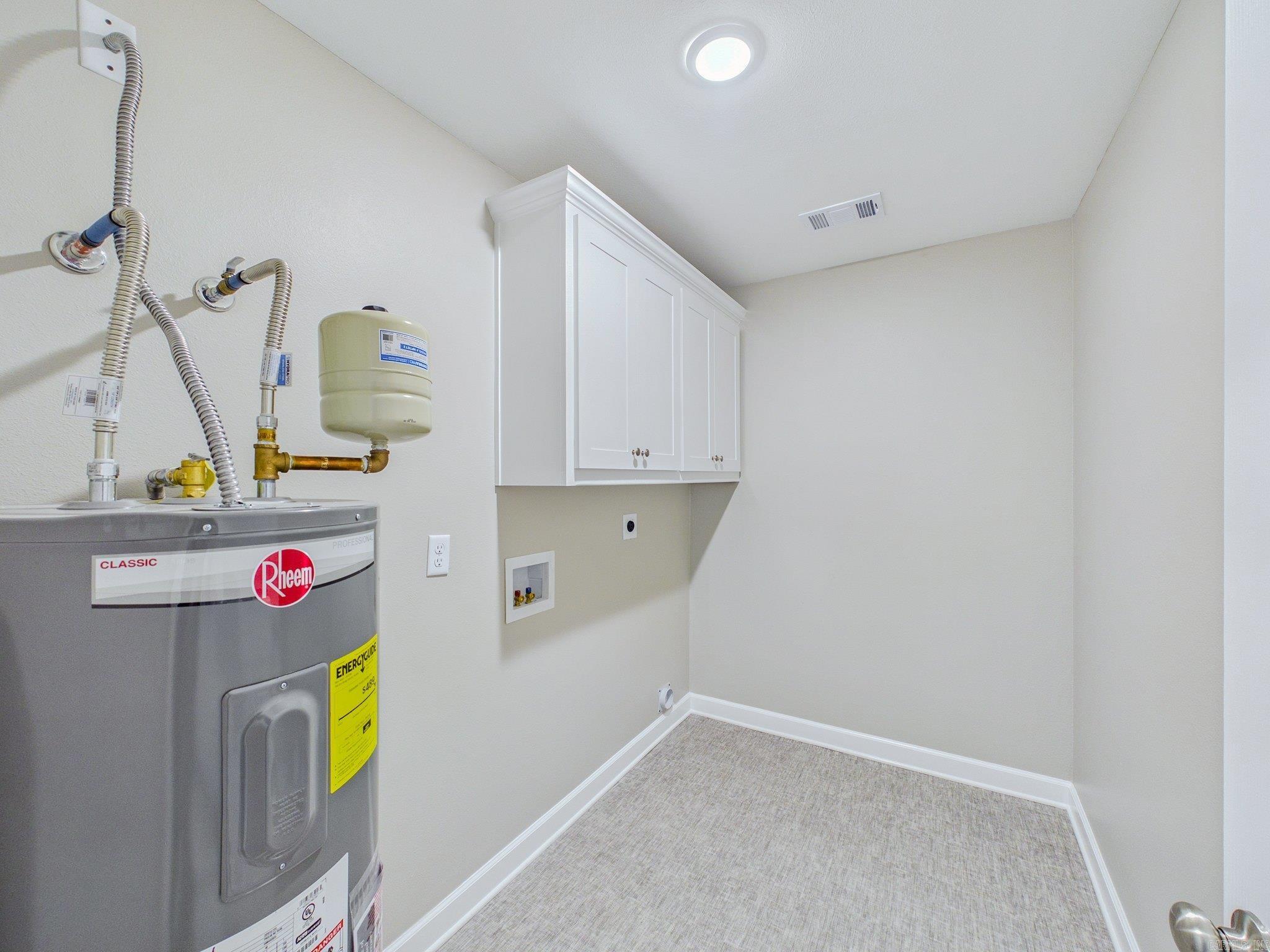 2803 W Daisy L Gatson Bates  Little Rock, AR
