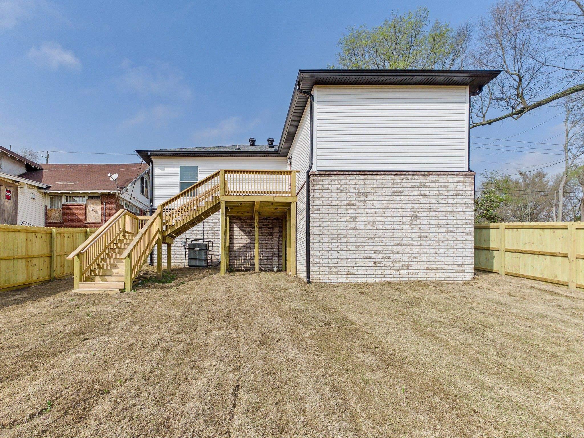 2803 W Daisy L Gatson Bates  Little Rock, AR