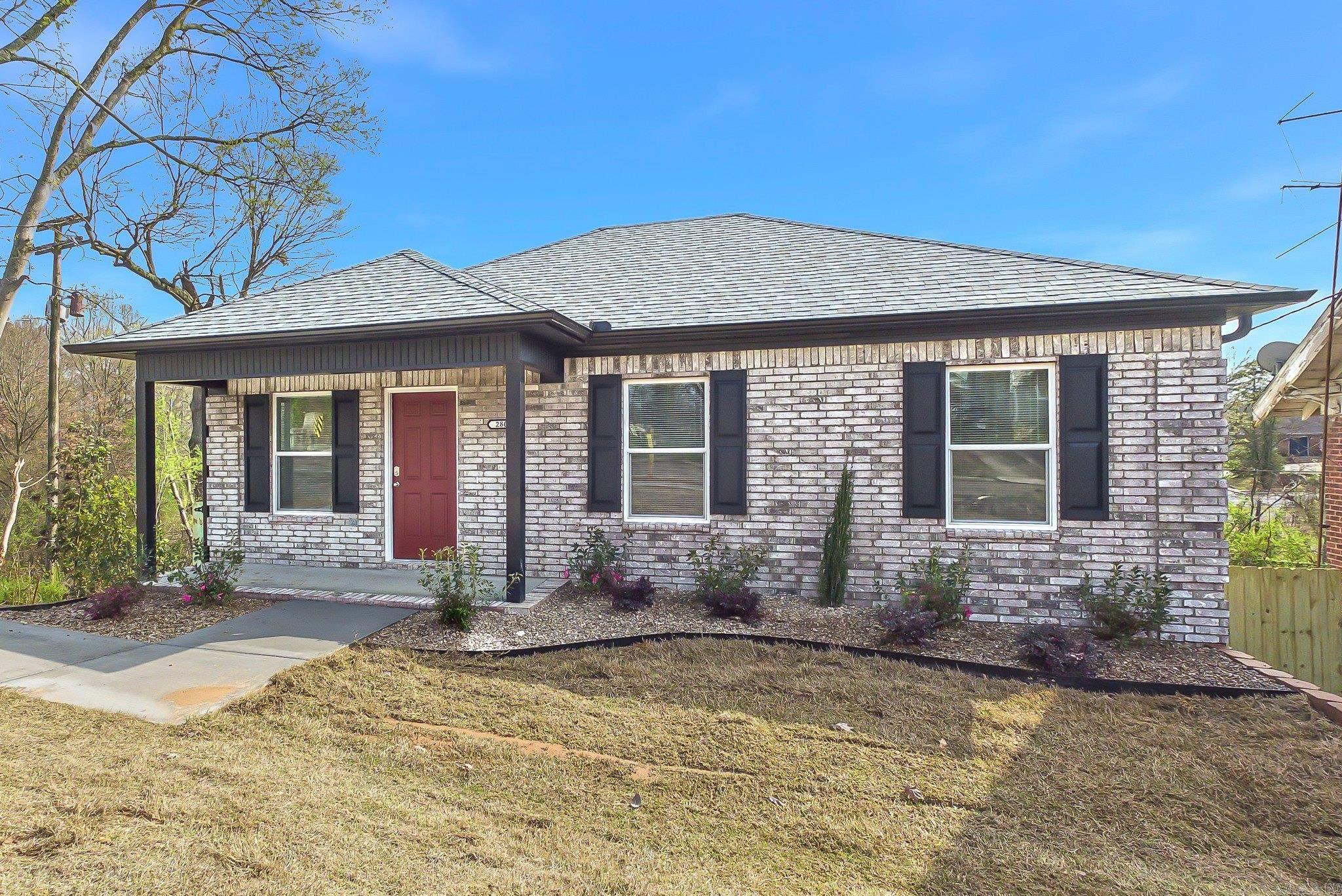 2803 W Daisy L Gatson Bates Drive — photo 3
