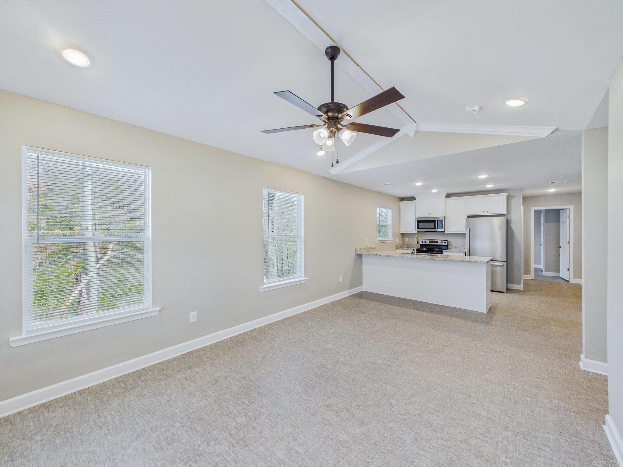 2803 W Daisy L Gatson Bates Drive — photo 4