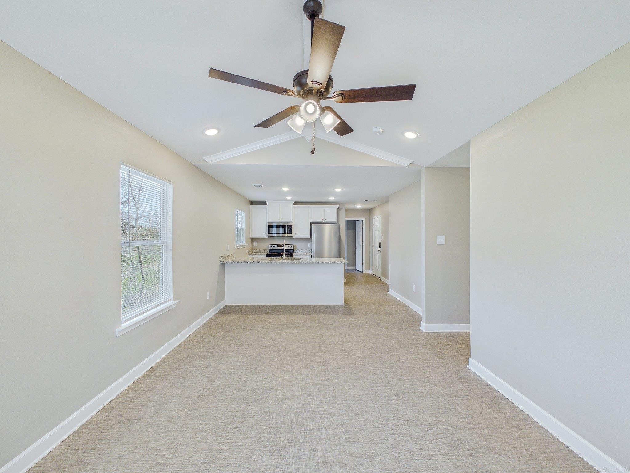 2803 W Daisy L Gatson Bates Drive — photo 5