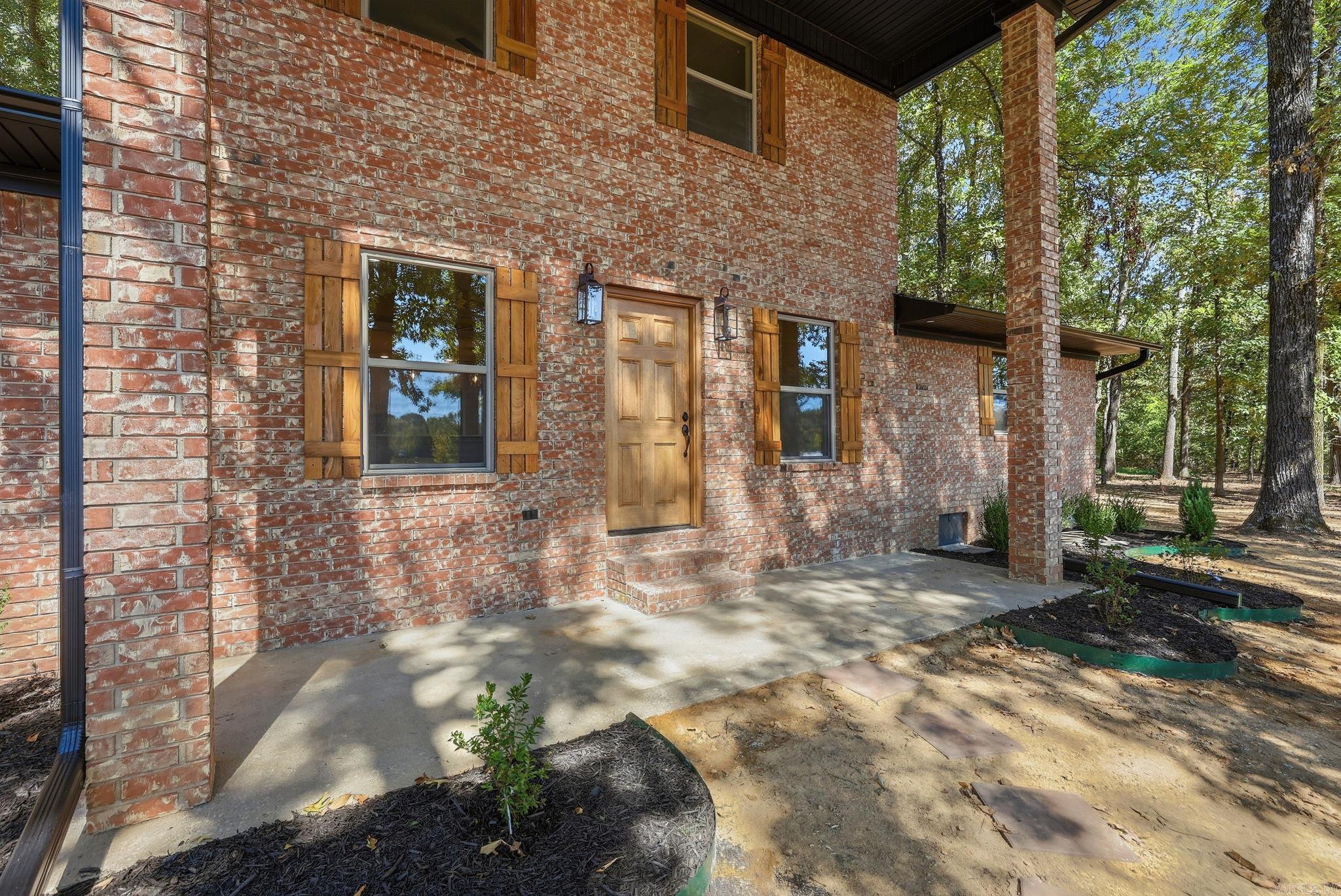 175 Mitchell Lane — photo 3