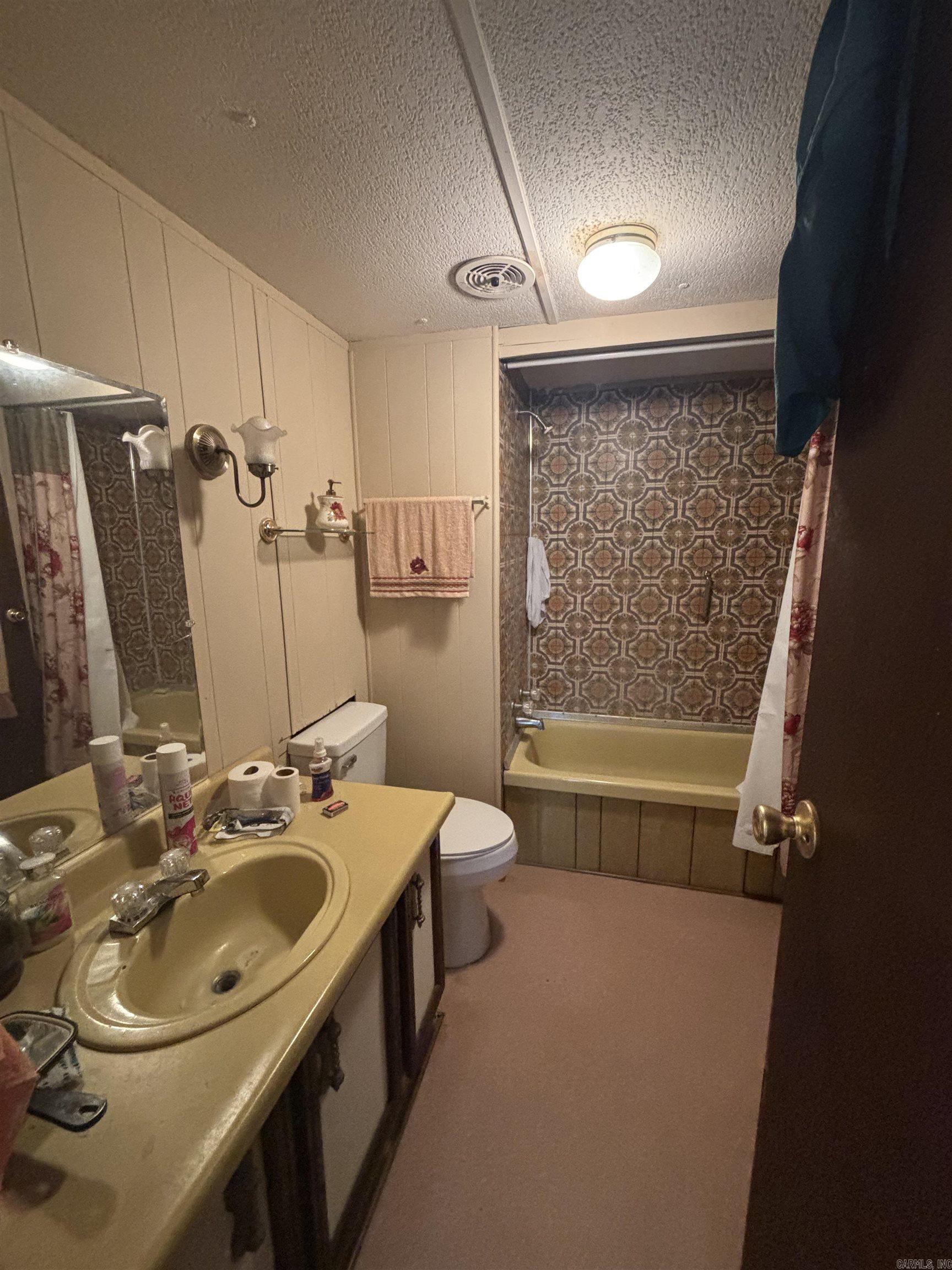175 Doris Ln  Higden, AR