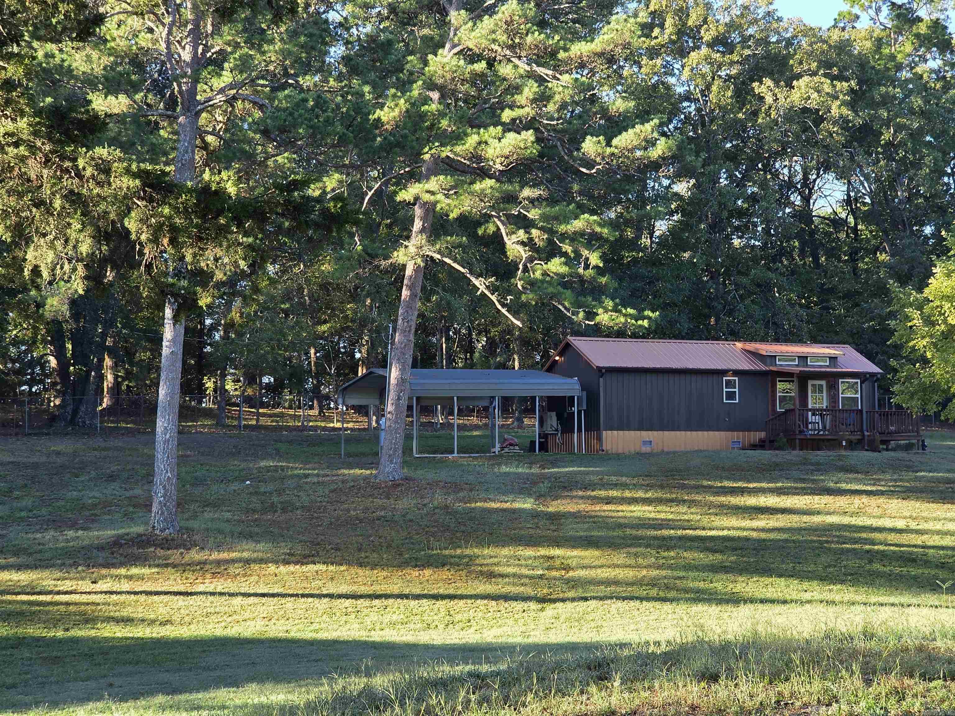137 W Barton  Cove, AR