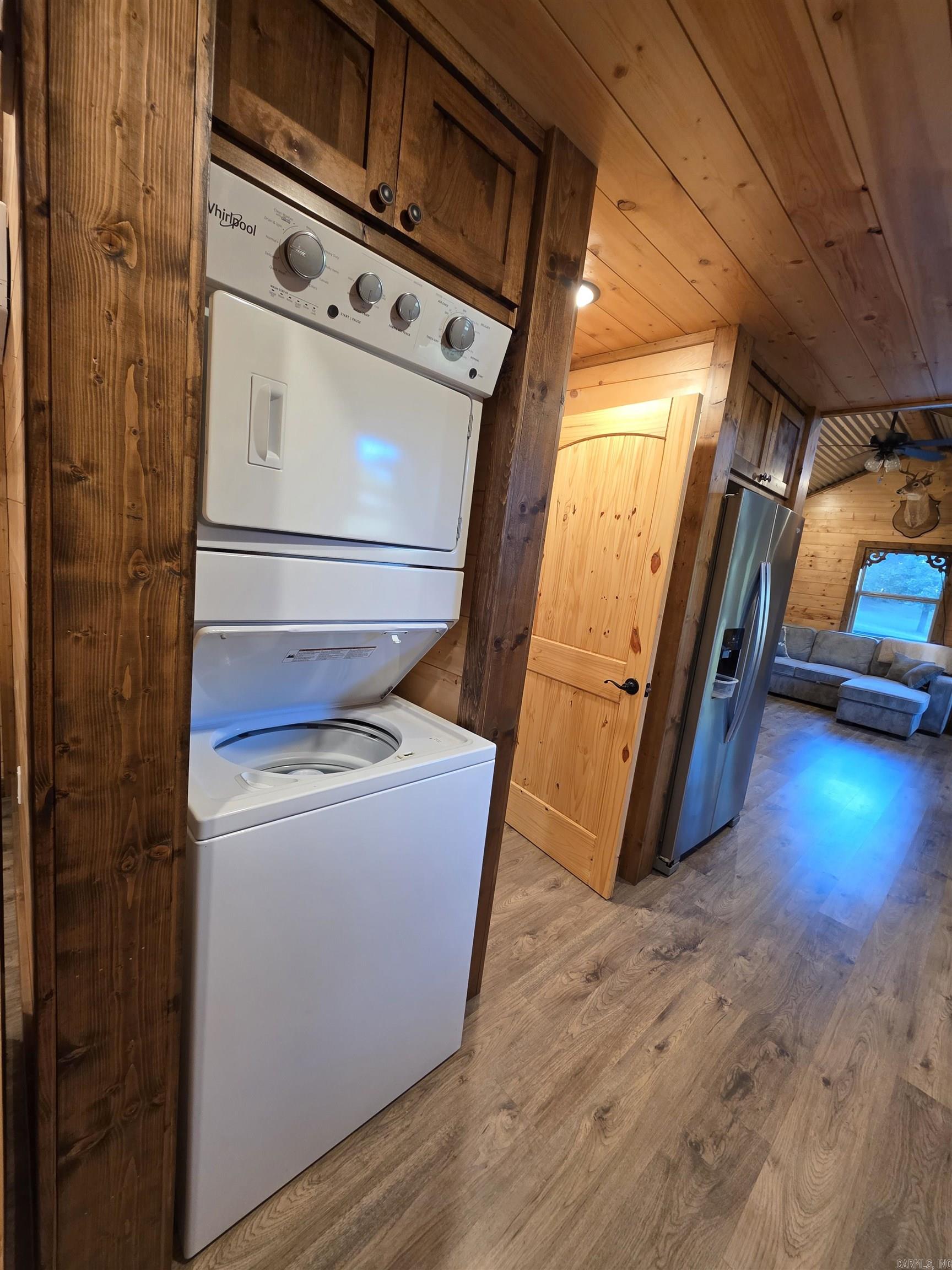137 W Barton  Cove, AR