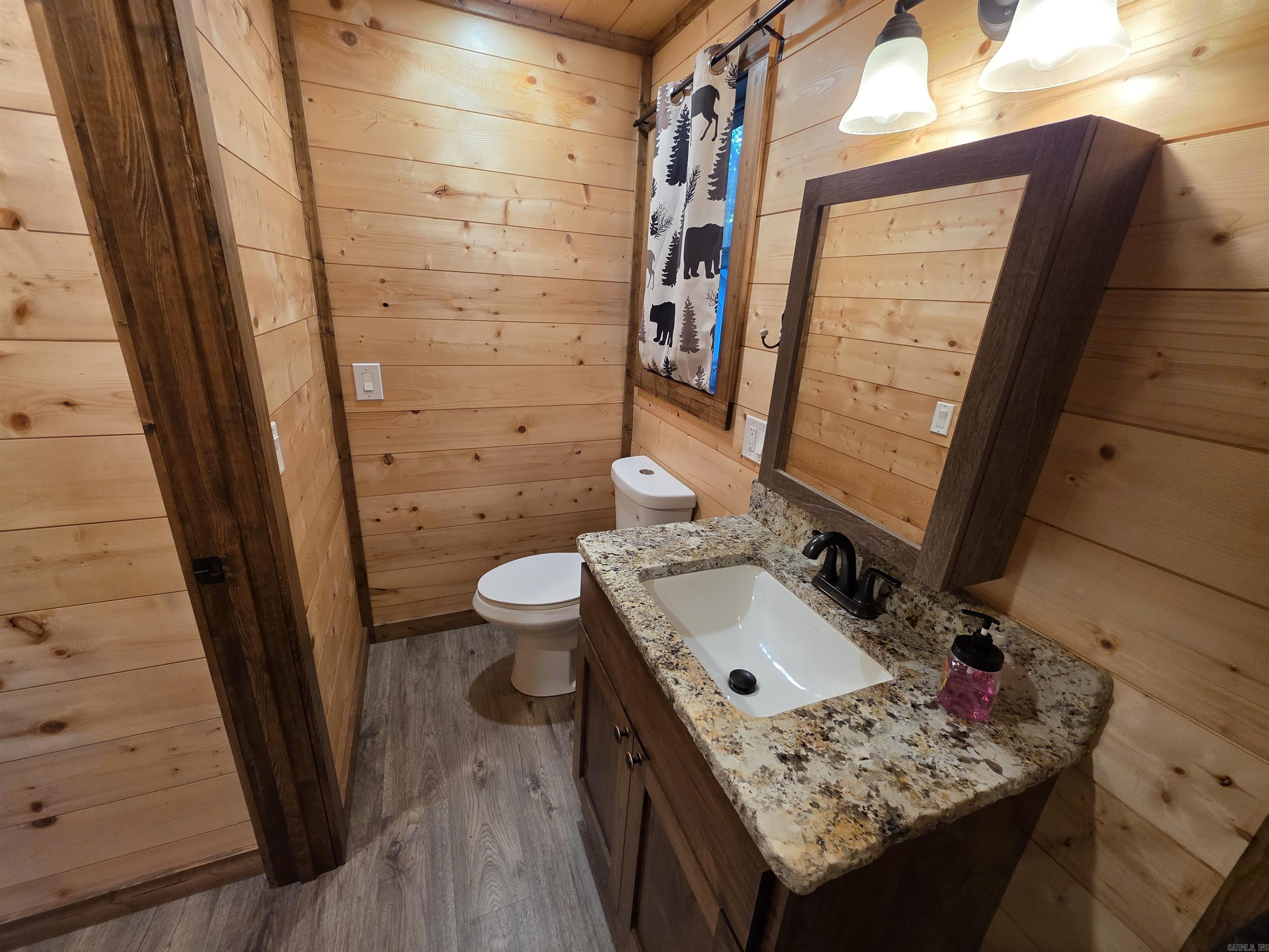 137 W Barton  Cove, AR