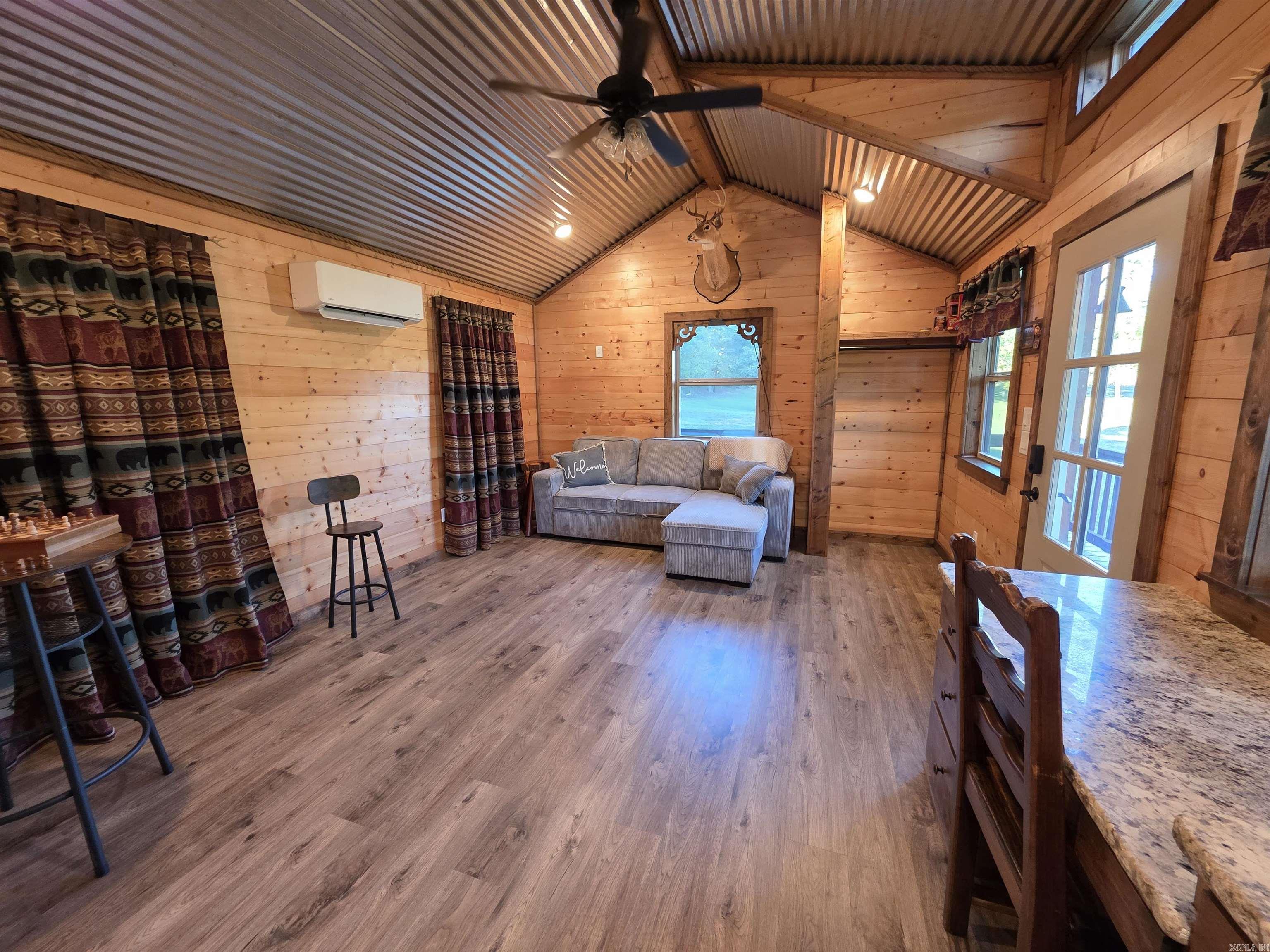 137 W Barton  Cove, AR