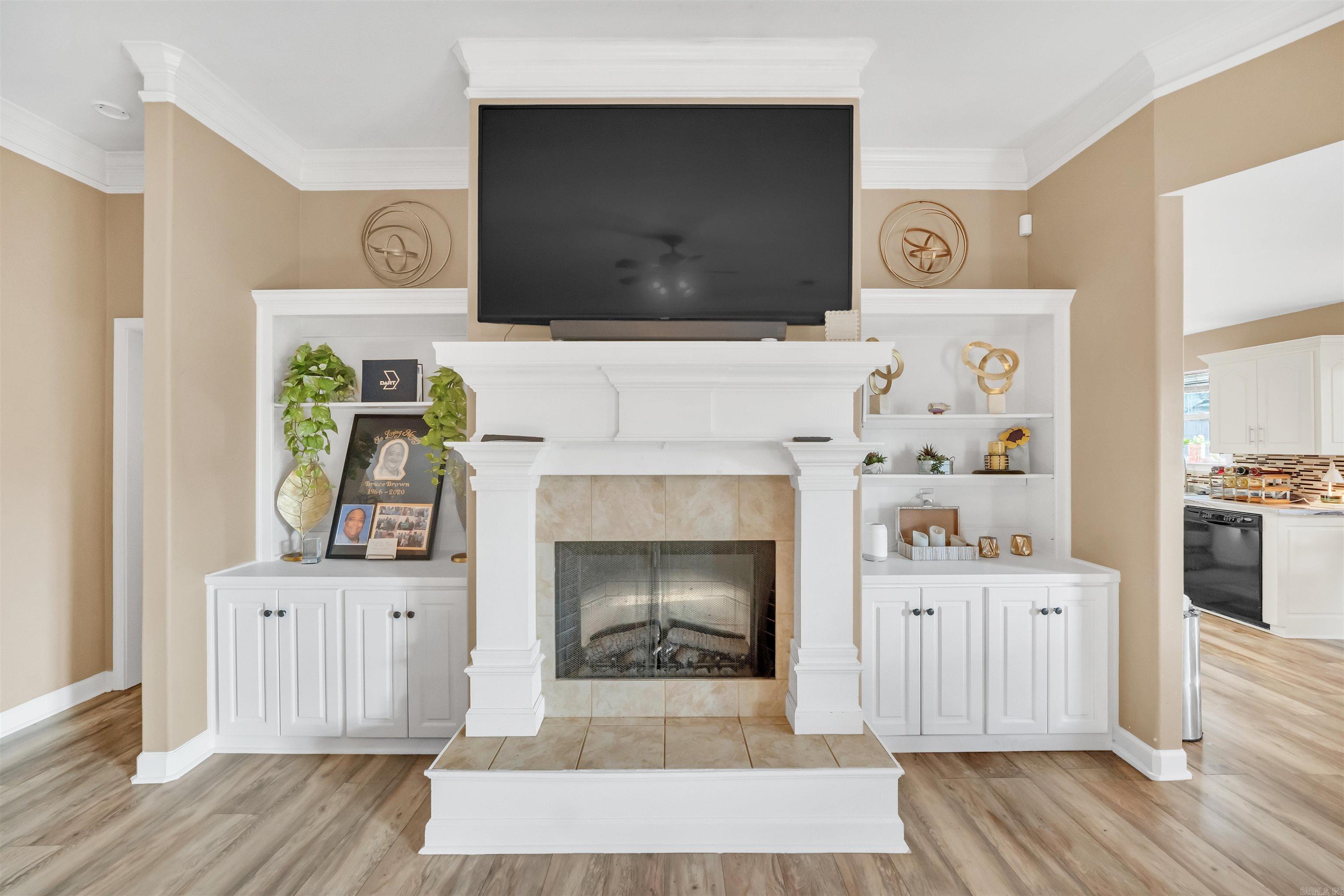 1220 S Chatfield  Benton, AR