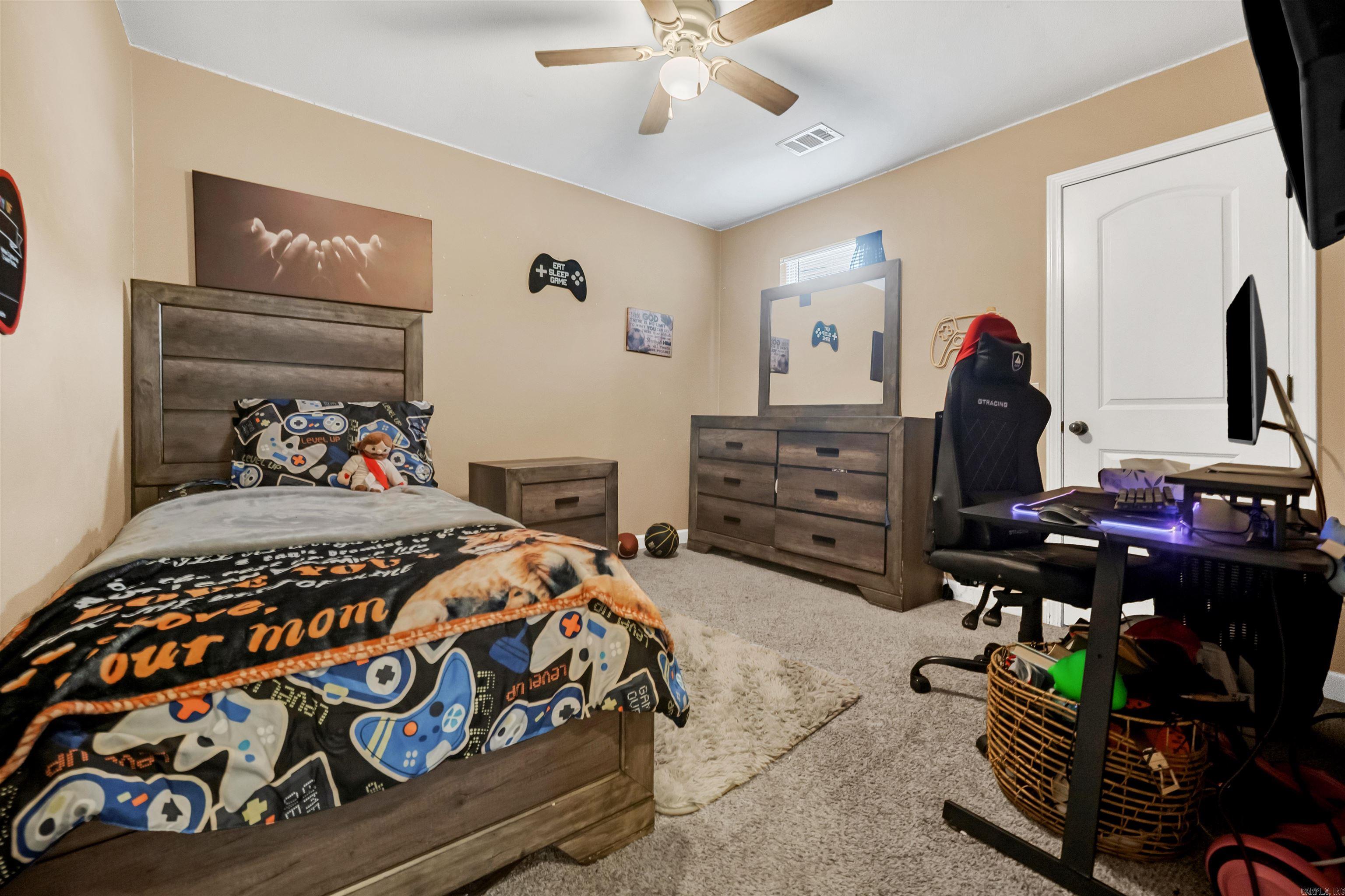 1220 S Chatfield  Benton, AR