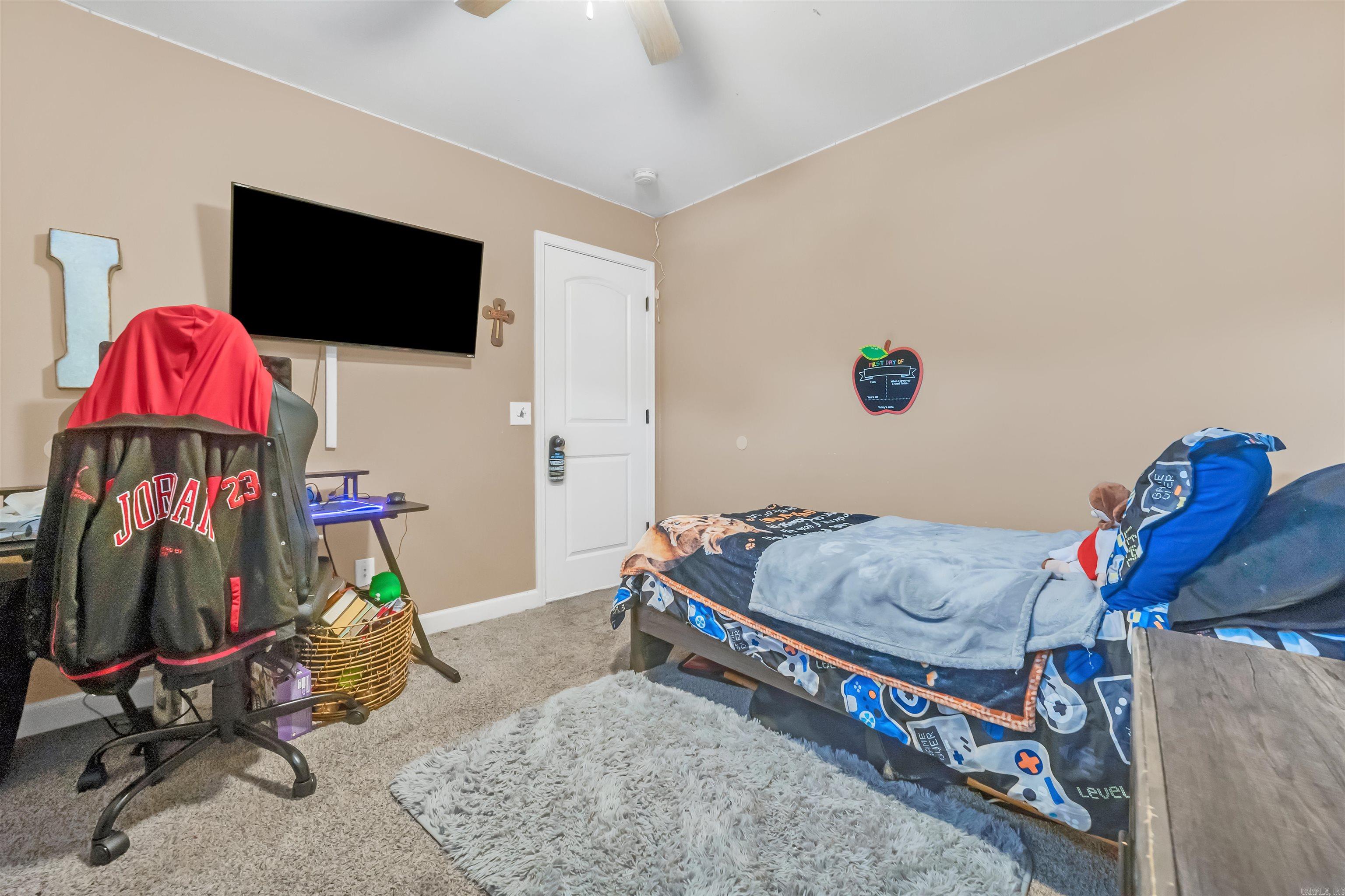 1220 S Chatfield  Benton, AR