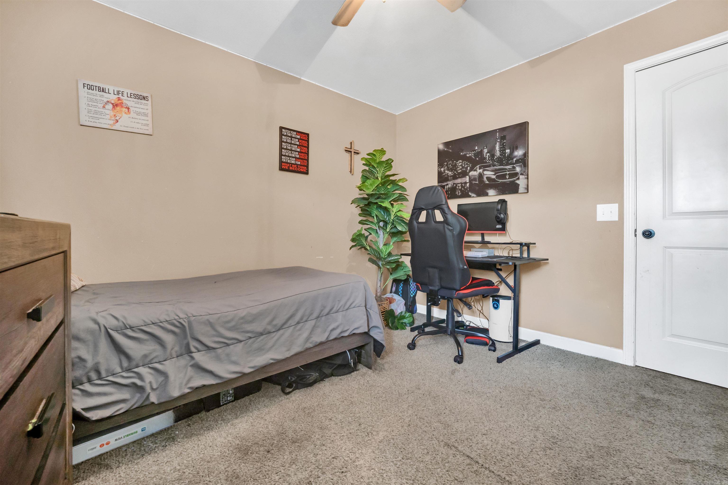 1220 S Chatfield  Benton, AR