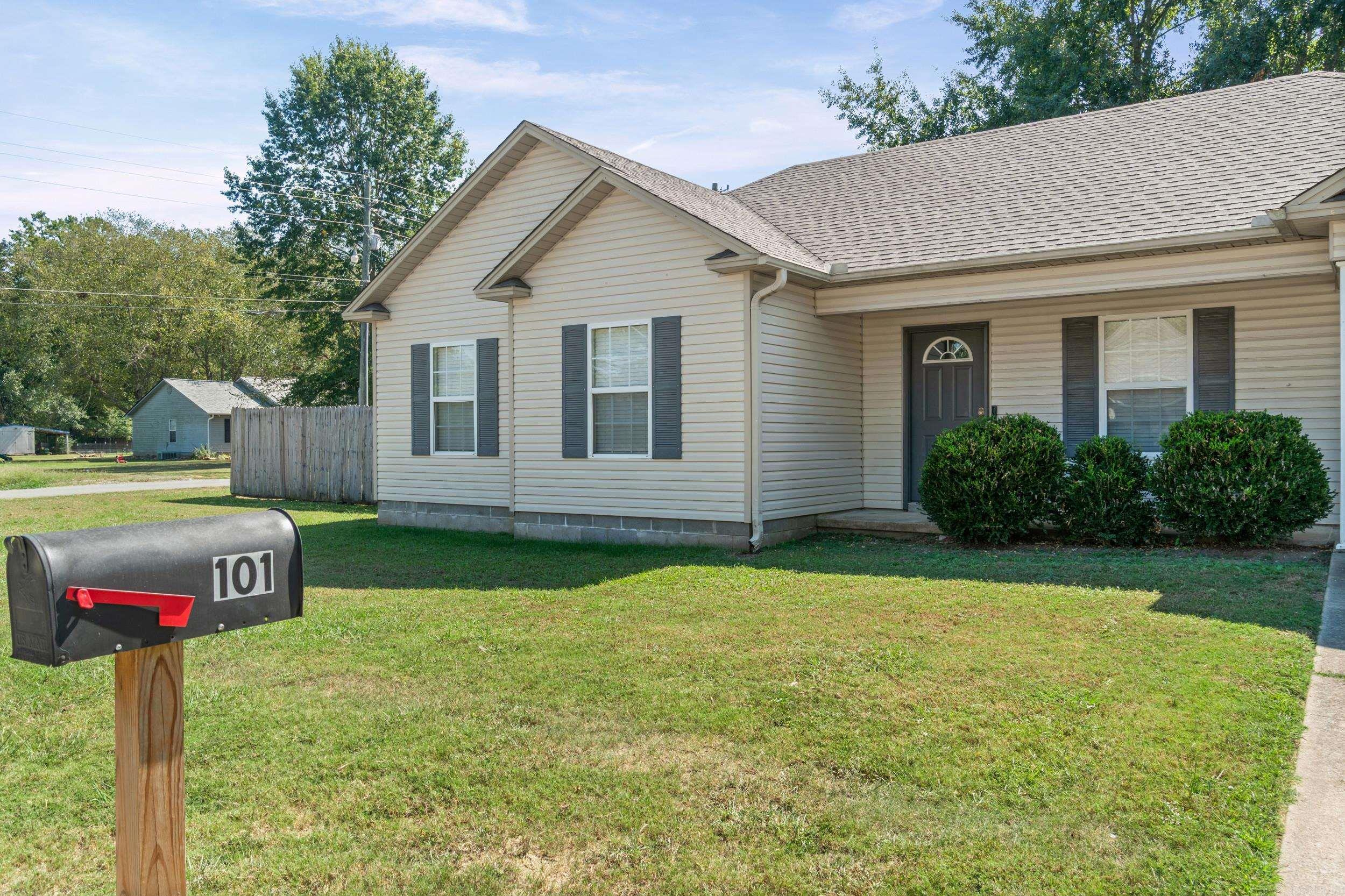 101  Lucy Ln.  Ward, AR