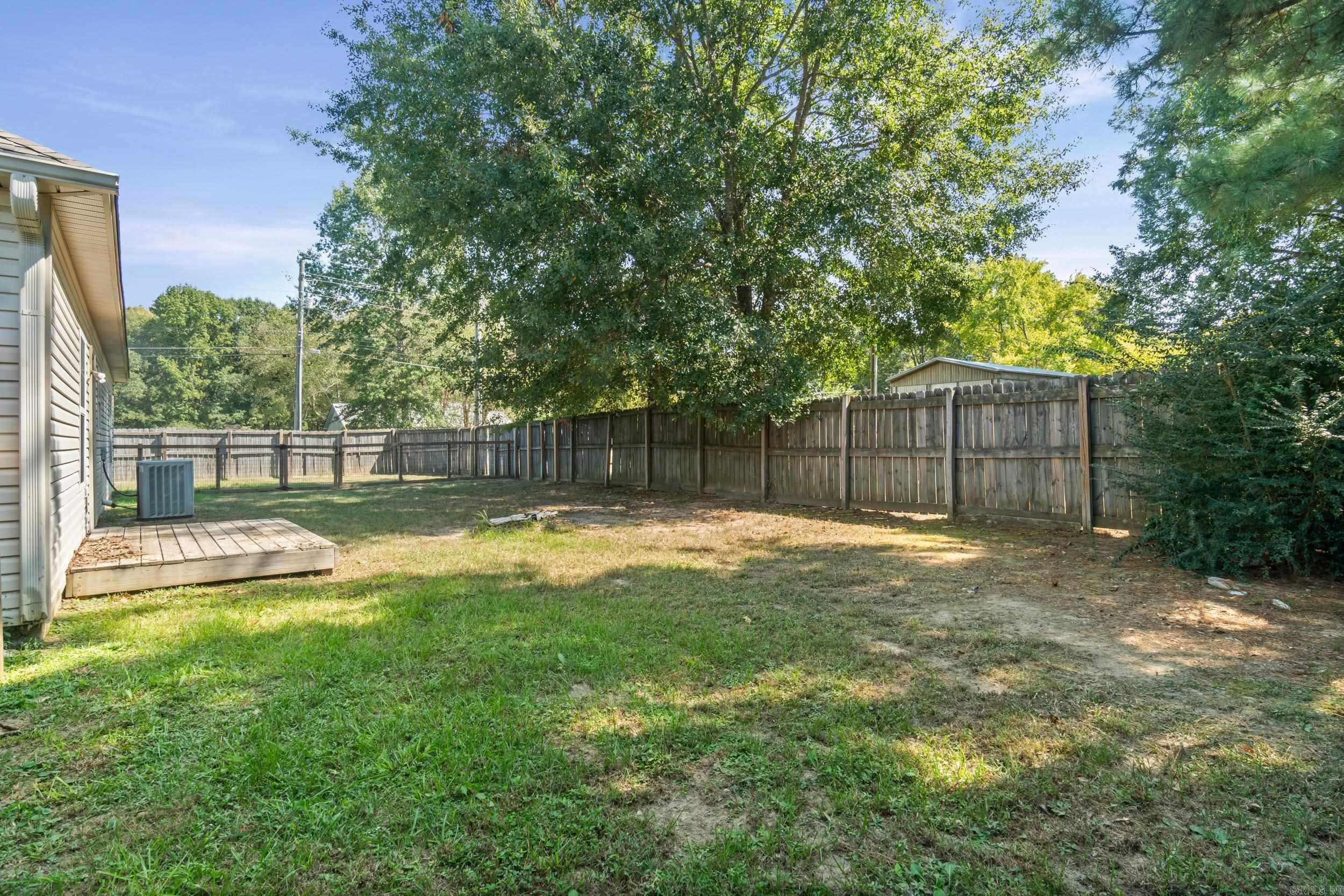 101 Lucy Ln.  Ward, AR