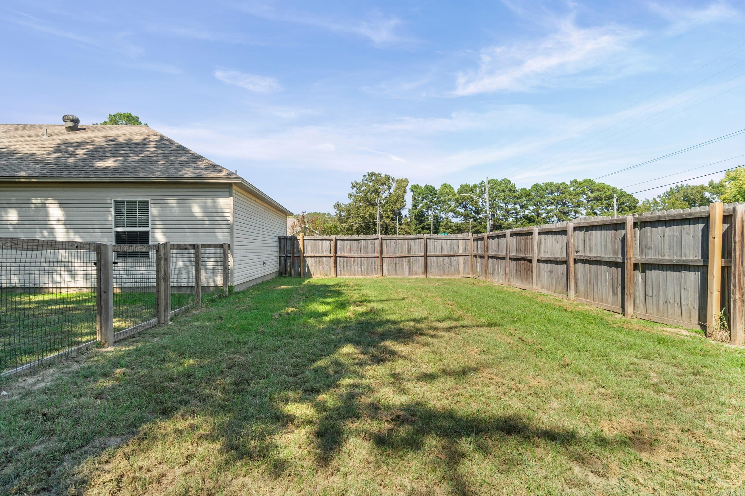 101 Lucy Ln.  Ward, AR
