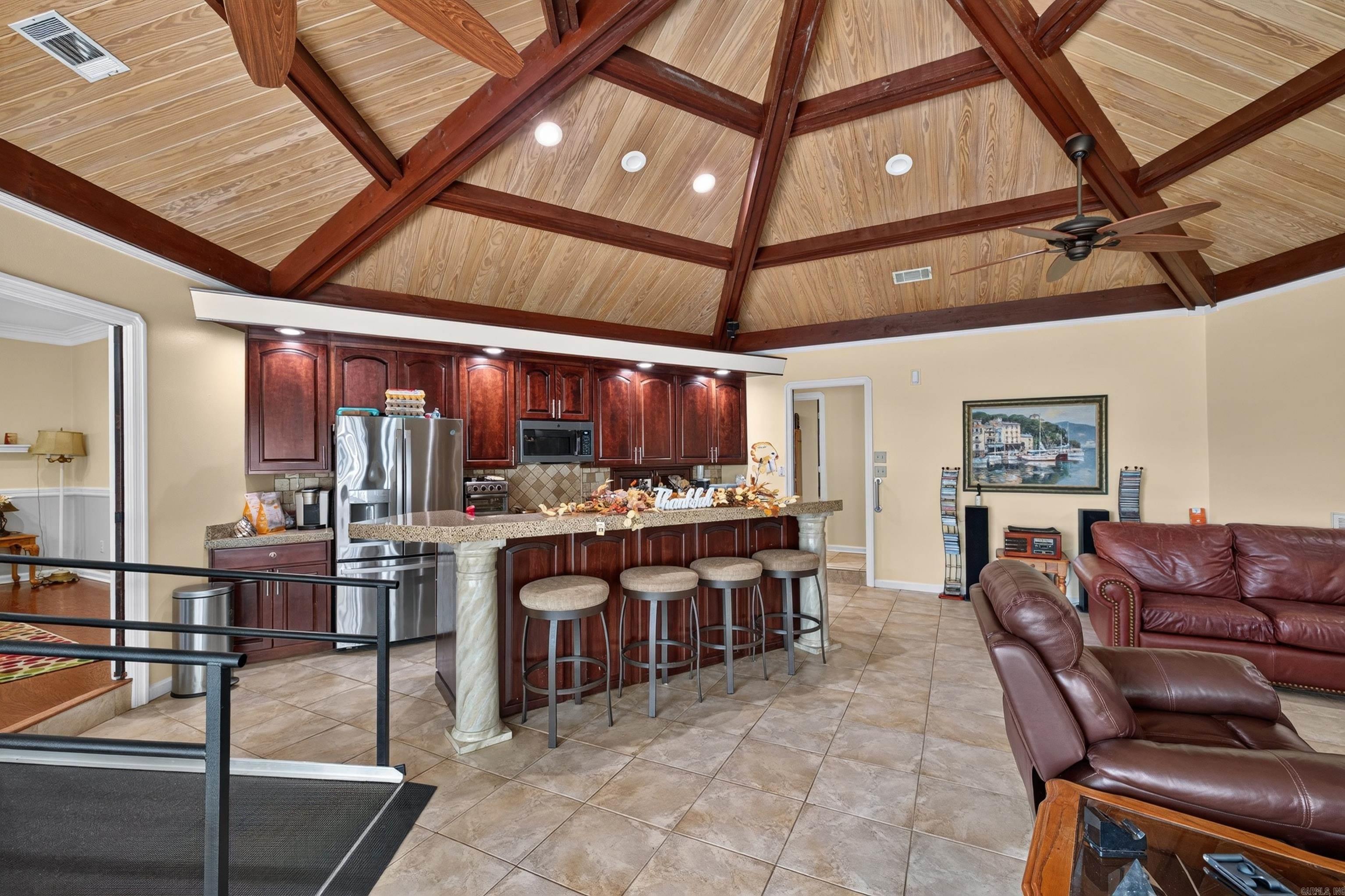 1 Crystal Mountain  Maumelle, AR