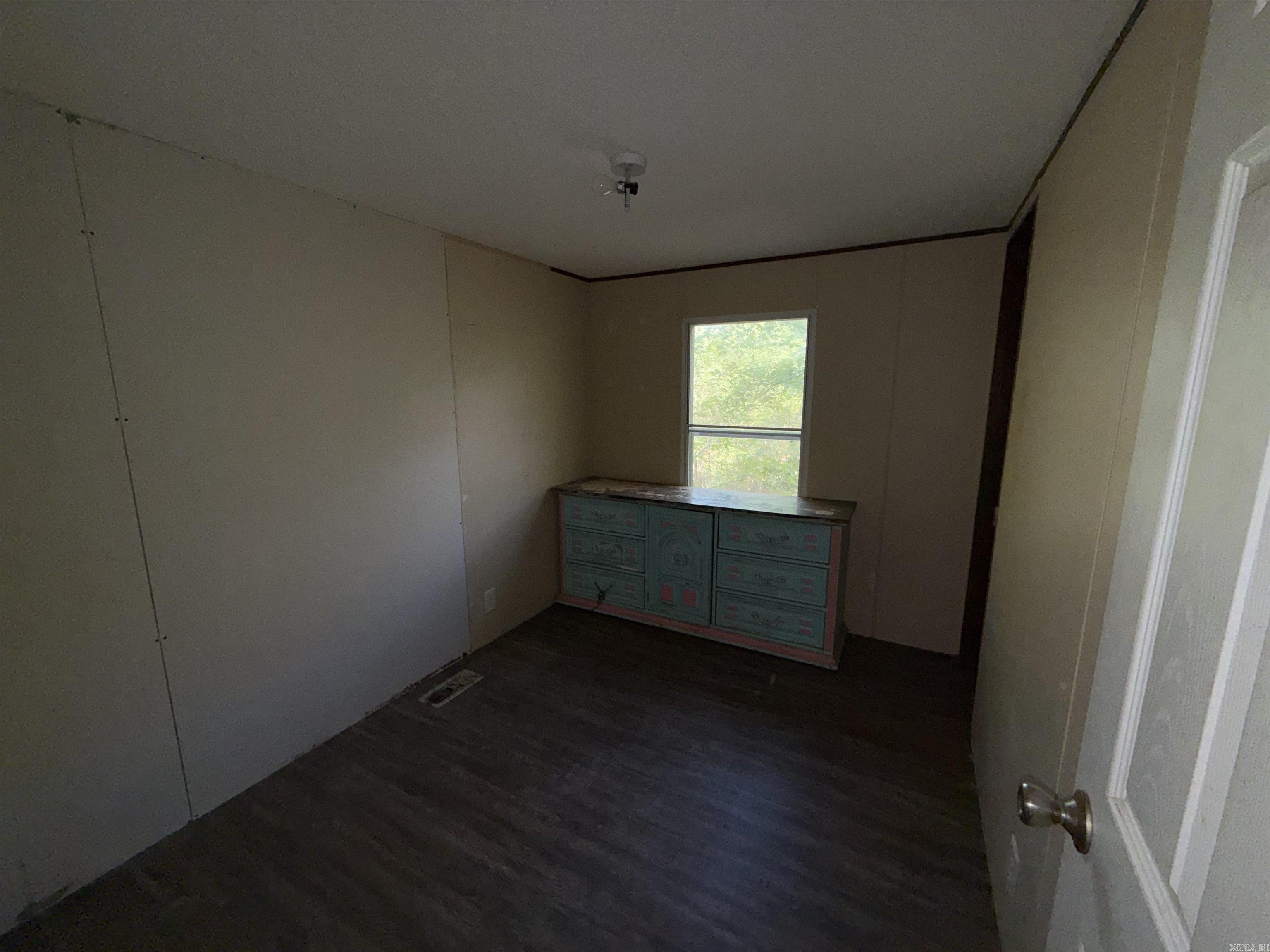 636 Eakins  Russellville, AR