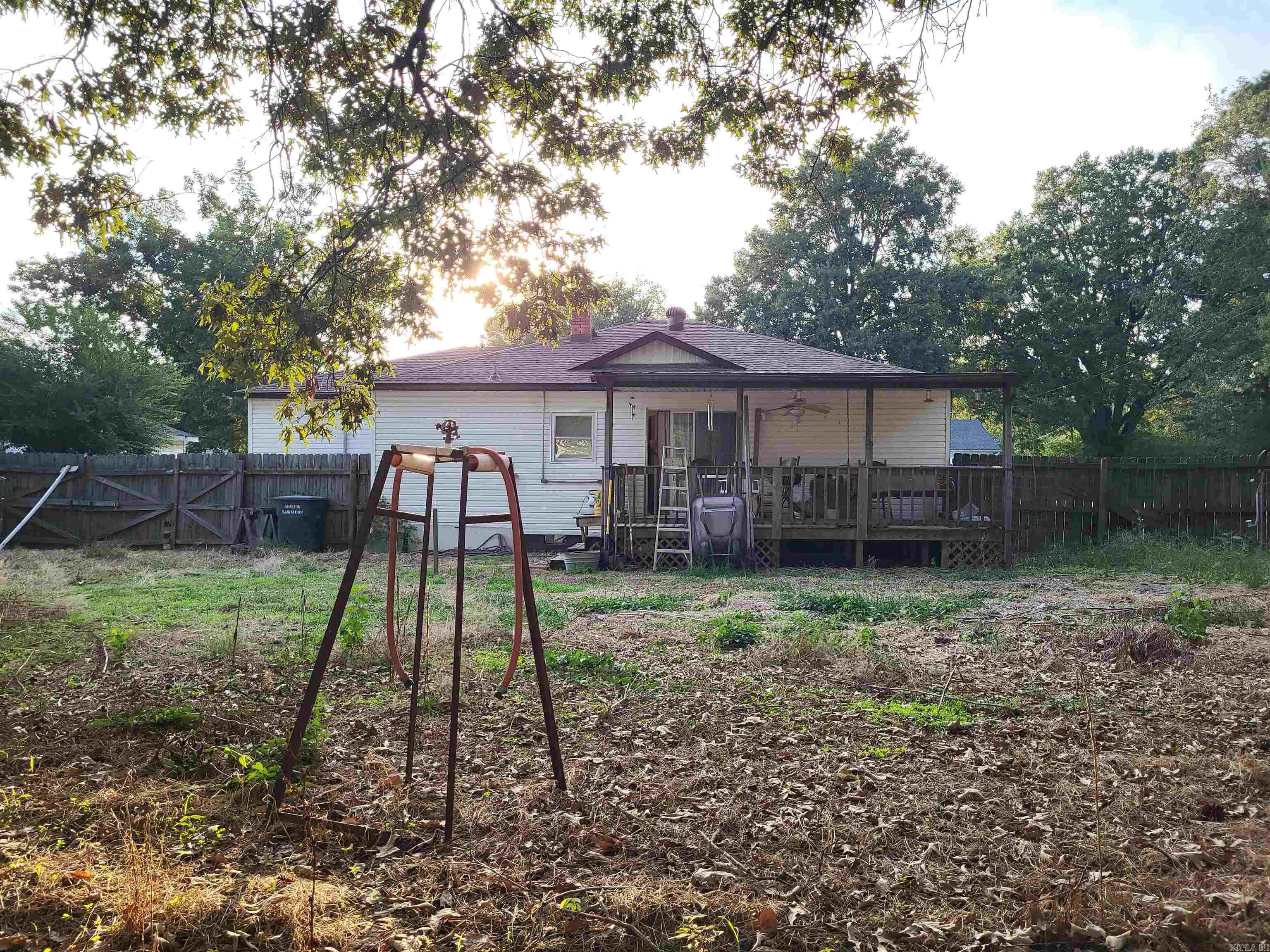 225 S Cagle St  Rector, AR