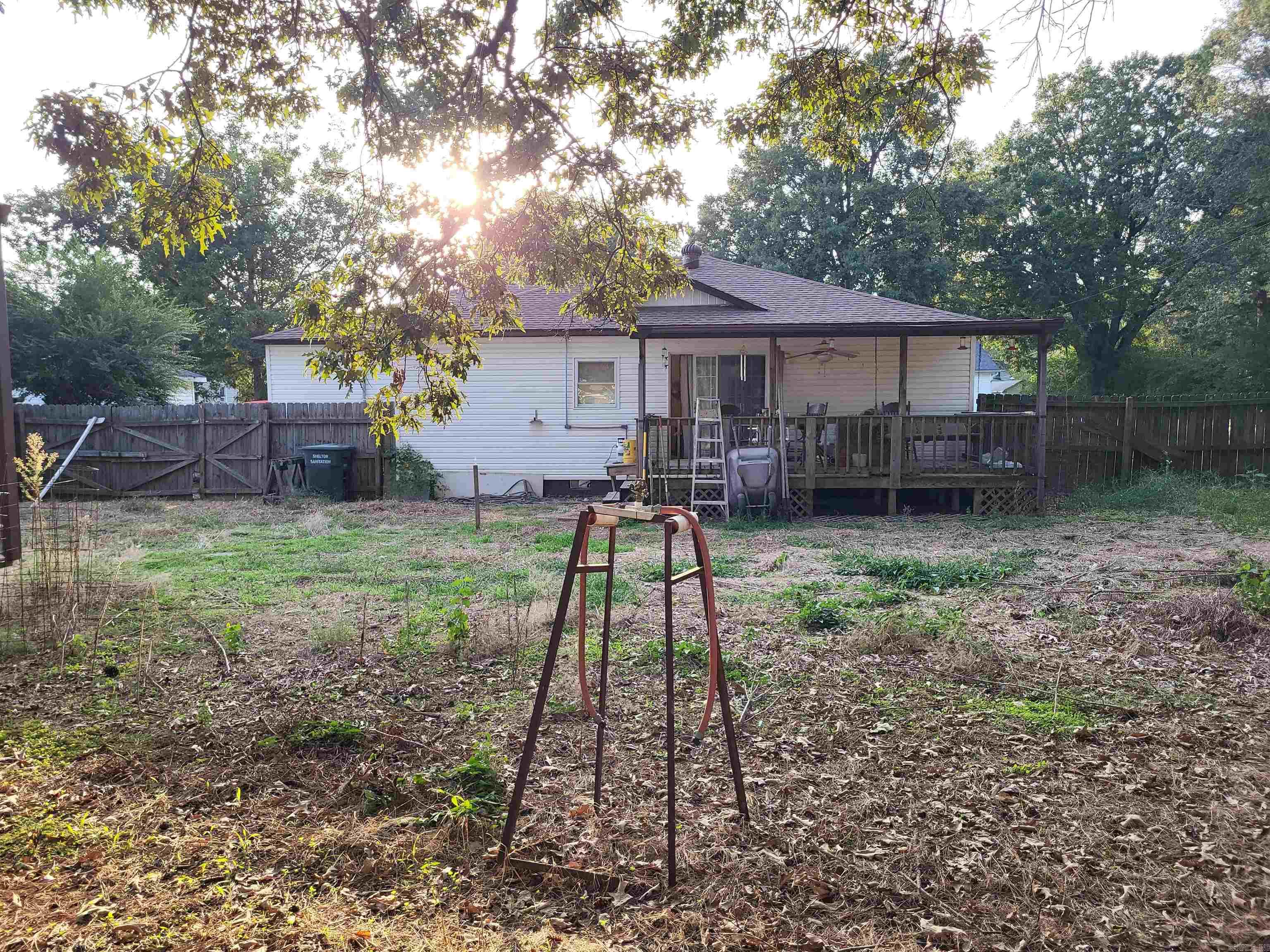 225 S Cagle St  Rector, AR