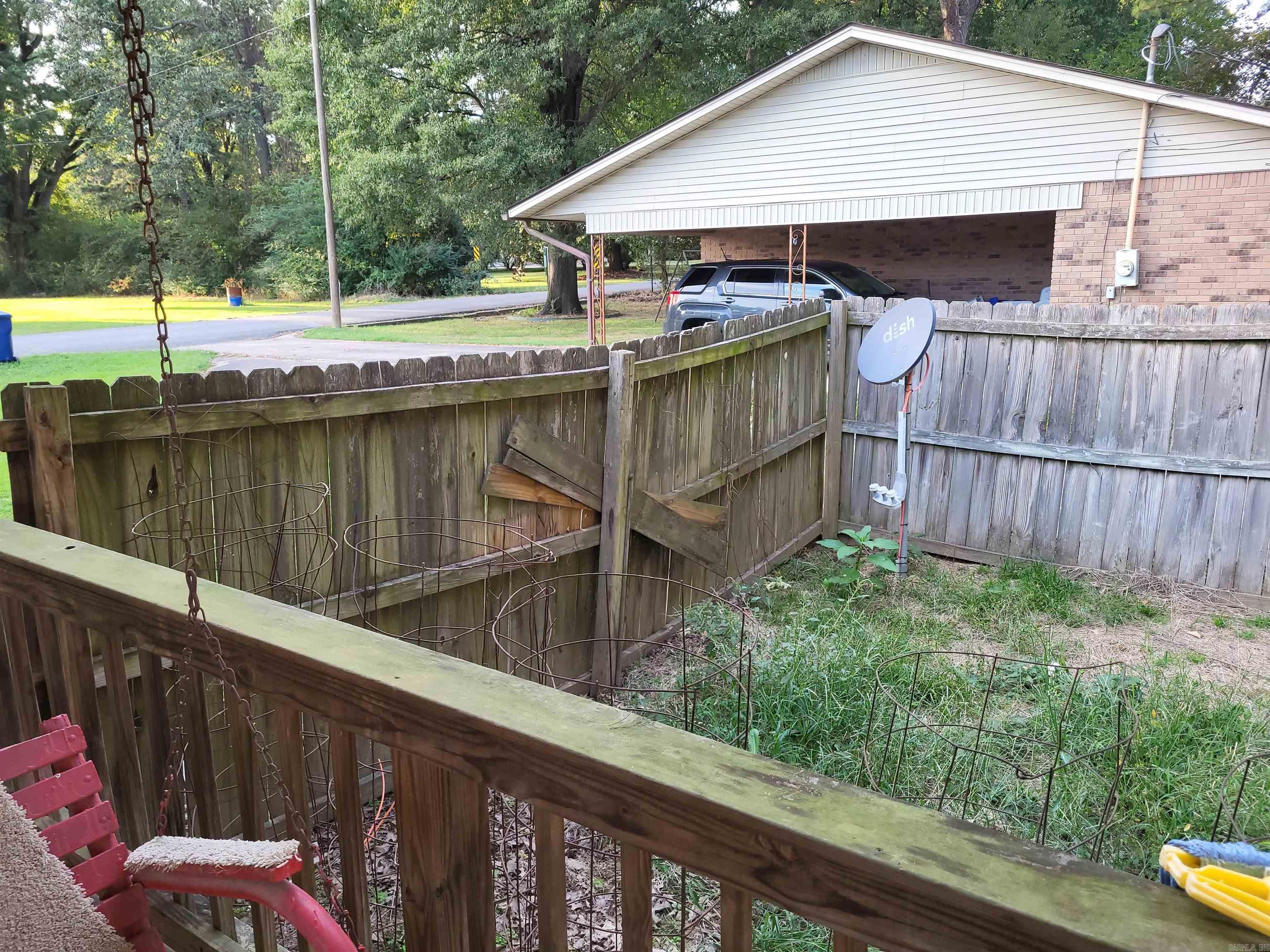 225 S Cagle St  Rector, AR