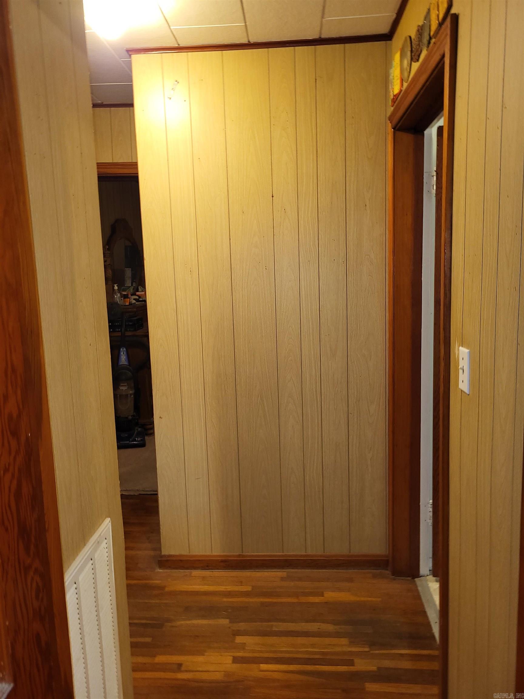 225 S Cagle St  Rector, AR