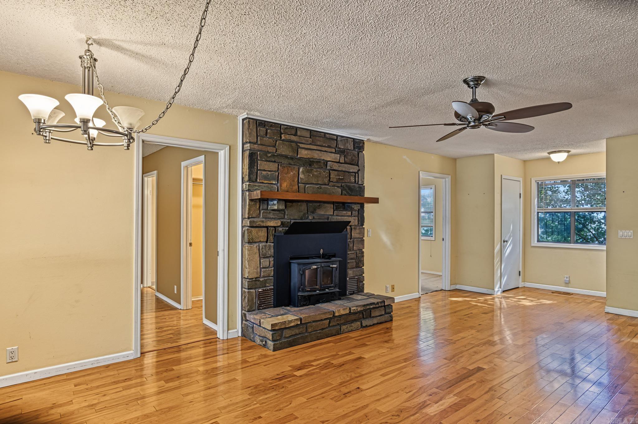 15 Jumilla Lane  Hot Springs Village, AR