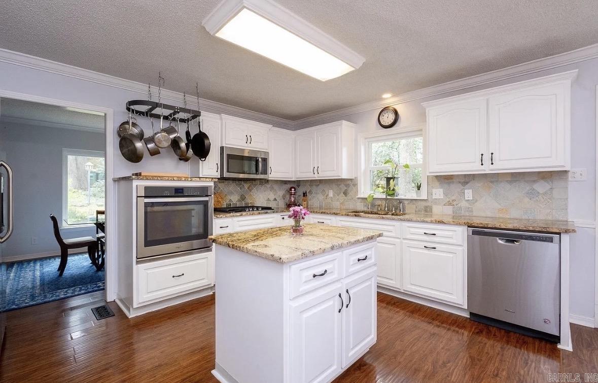 2 Highwood  Little Rock, AR