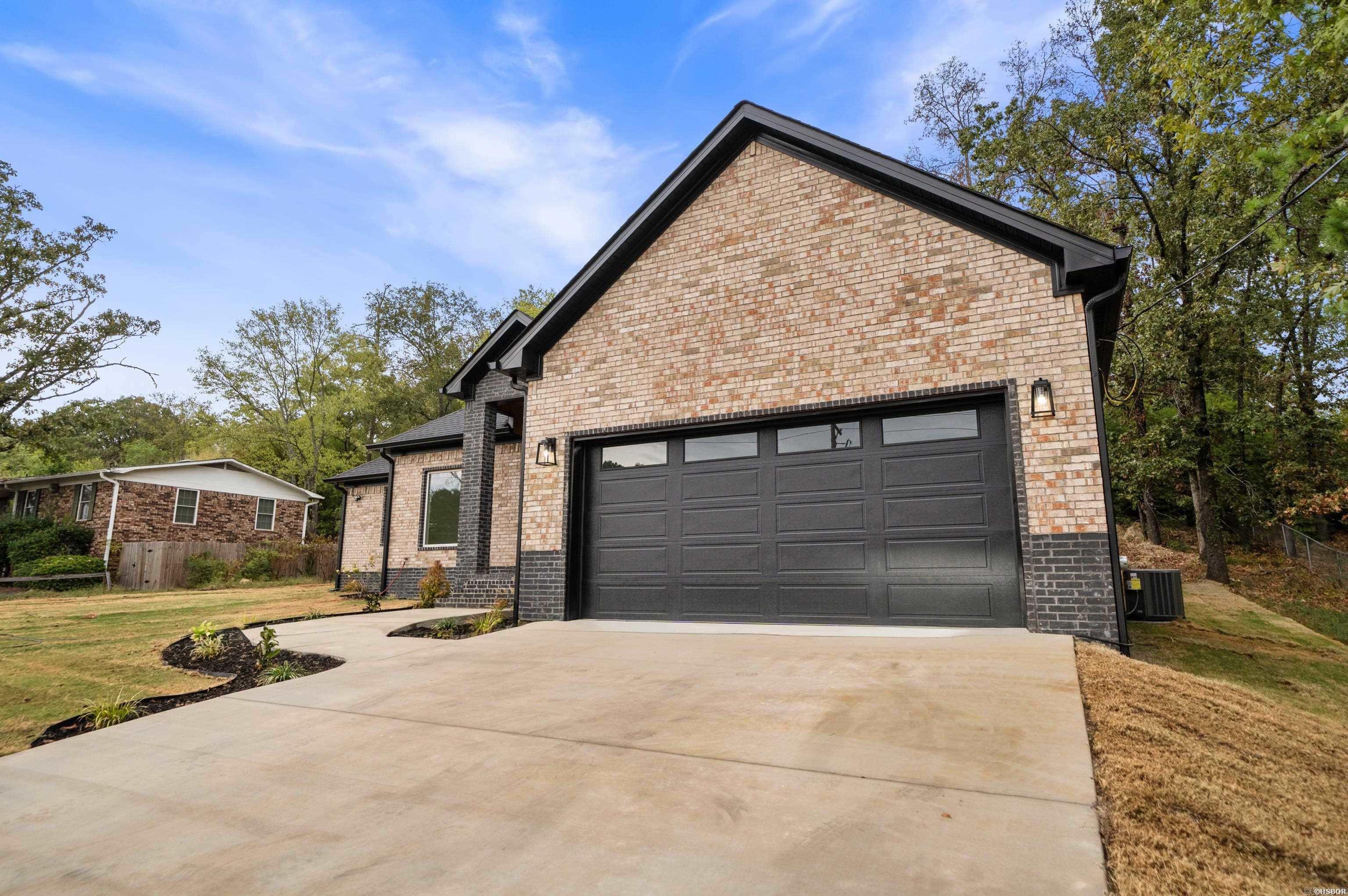 219 TV Hill Road Hot Springs, AR 71913