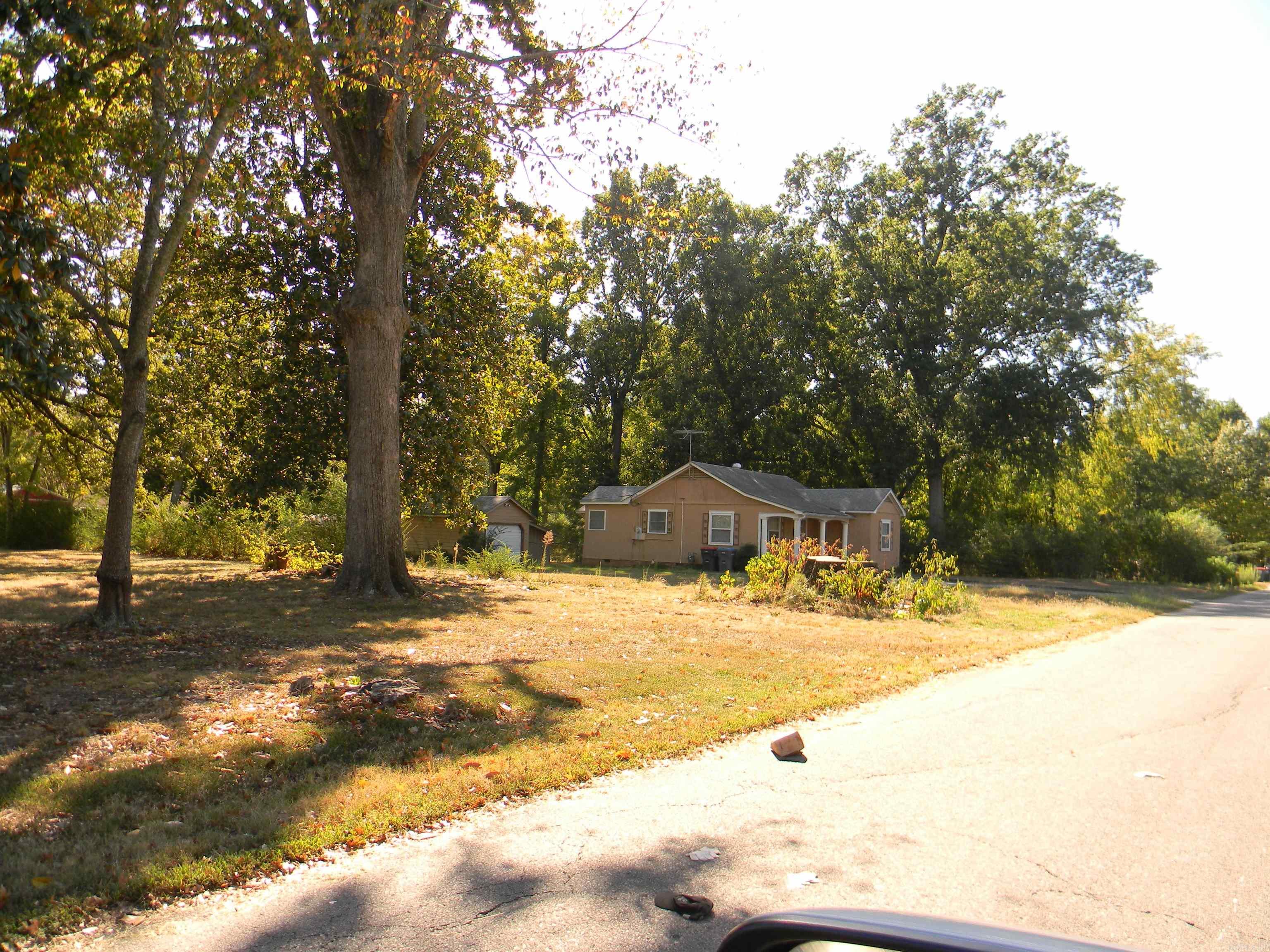 1206 W 30th  Pine Bluff, AR