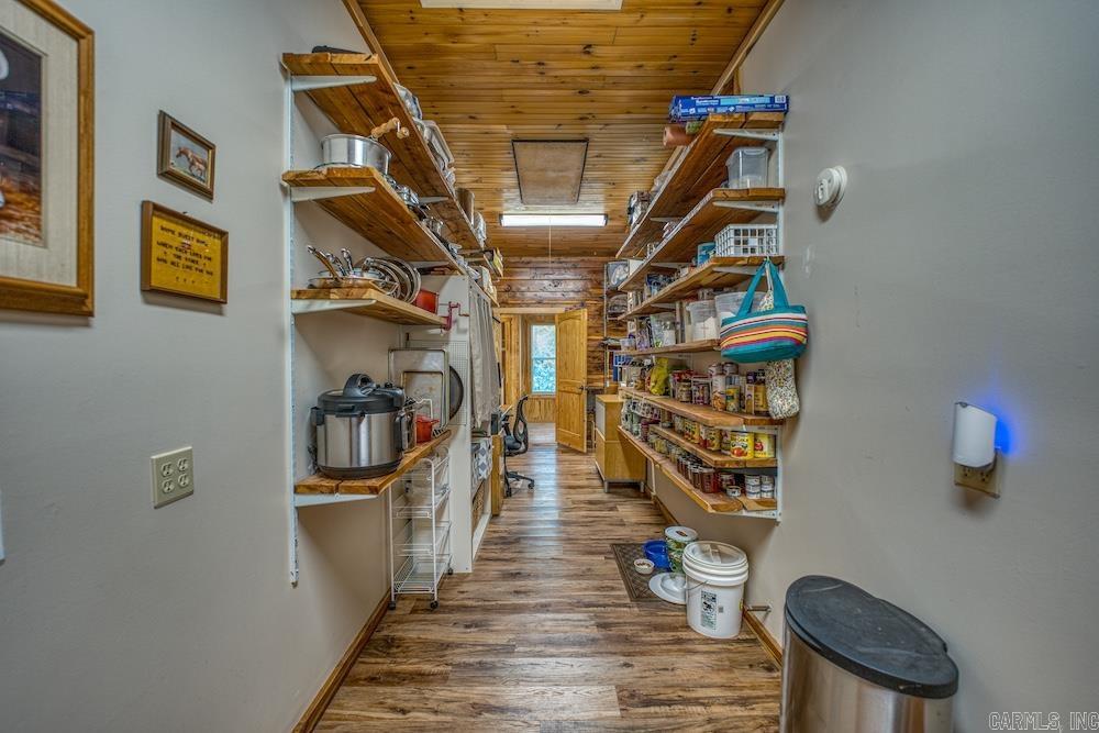 525 Hodge Spring Road Norfork, AR 72658
