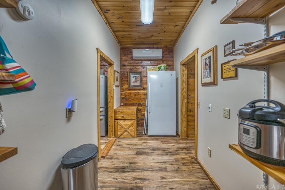 525 Hodge Spring Road Norfork, AR 72658