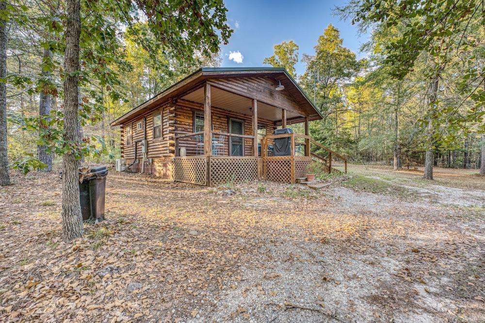 525 Hodge Spring Road Norfork, AR 72658