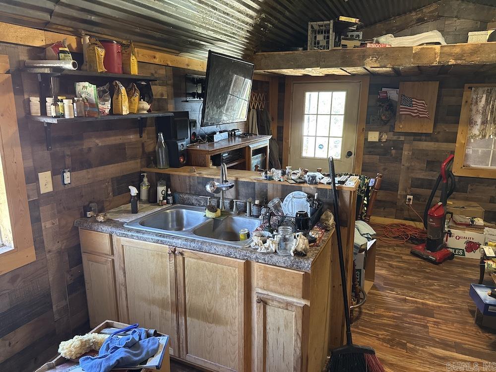 19764 Dubuque Rd  Omaha, AR