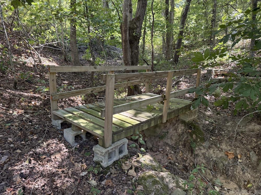 324 NC 8589  Vendor, AR