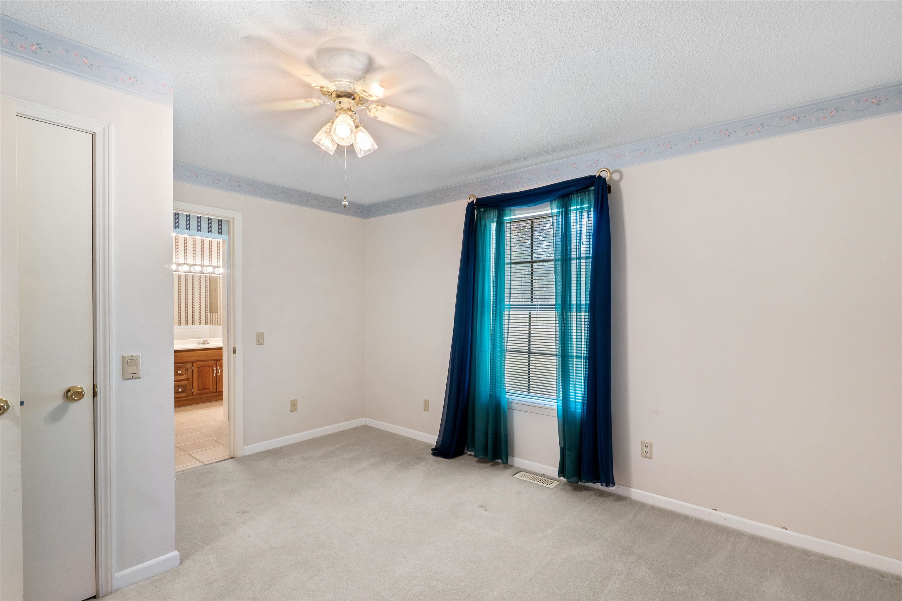 9464 W AR 56 HWY  Calico Rock, AR