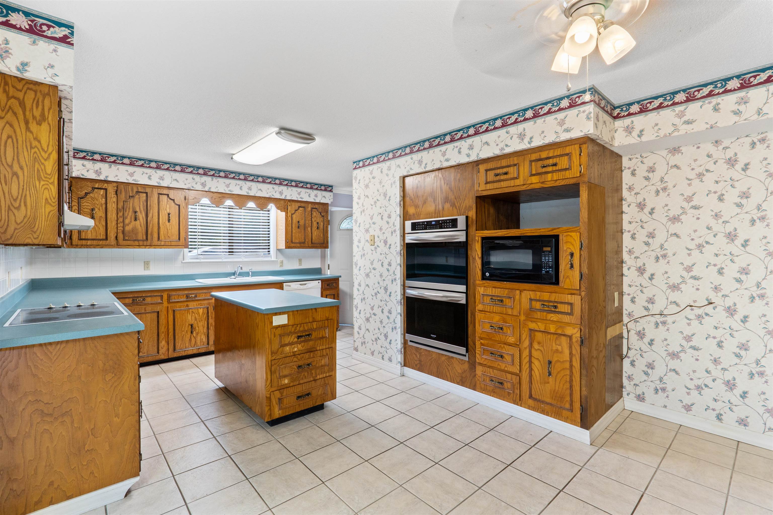 9464 W AR 56 HWY  Calico Rock, AR
