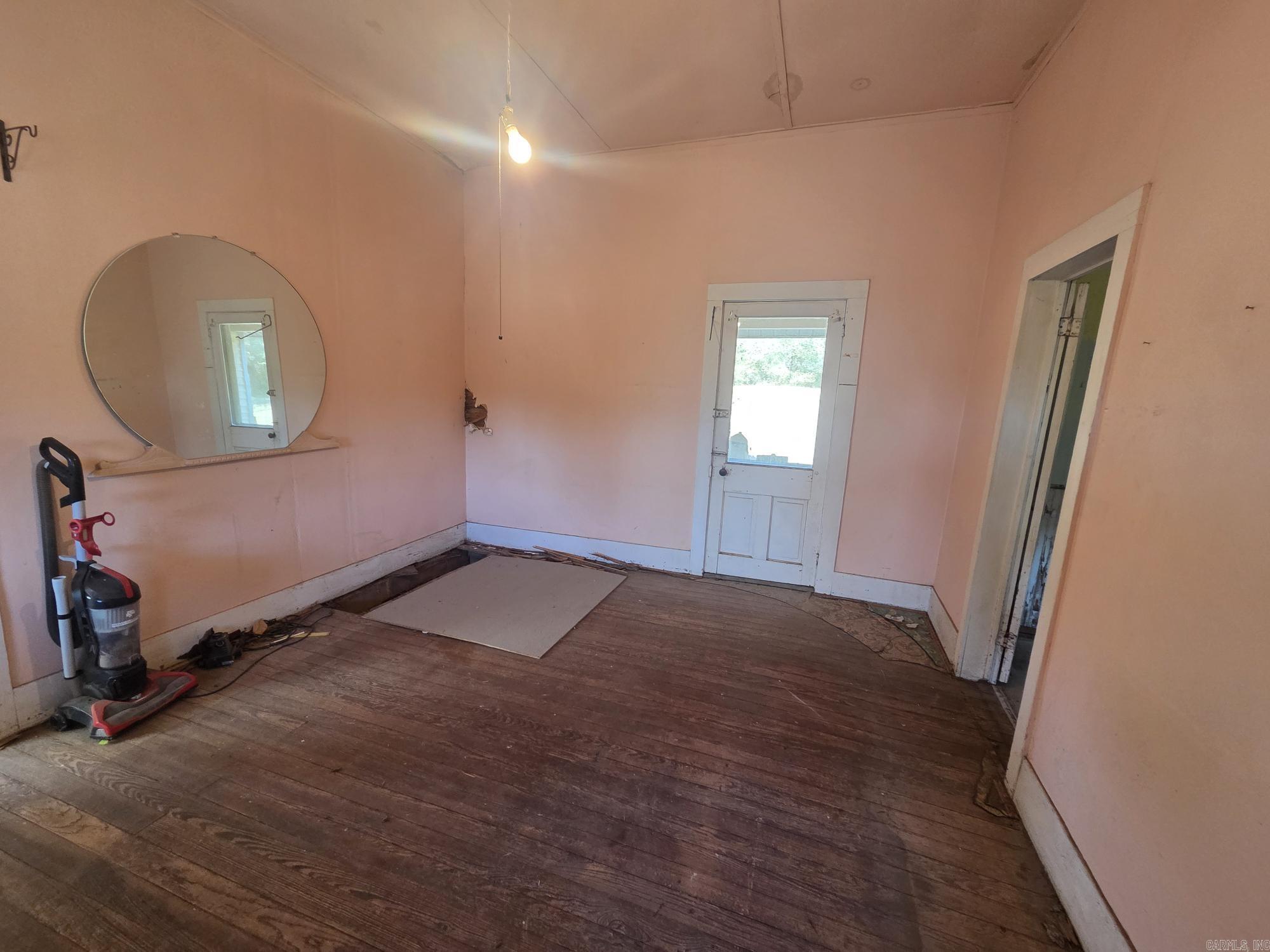 2002 Hwy 157  Judsonia, AR