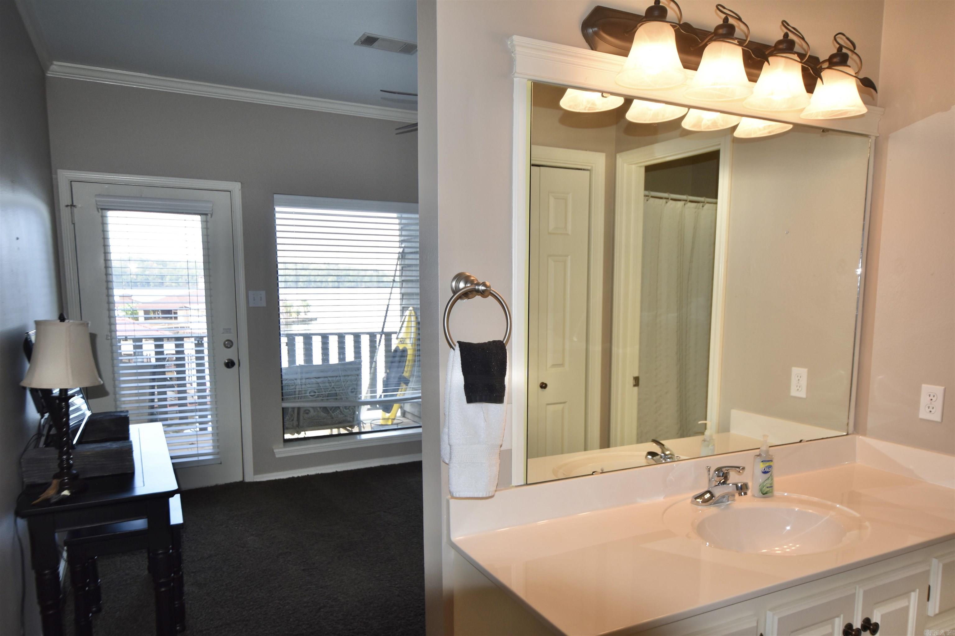 400 Farr Shores  Hot Springs, AR