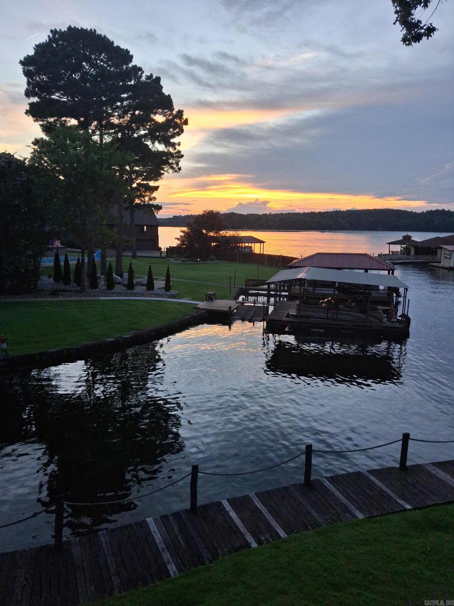 400 Farr Shores  Hot Springs, AR