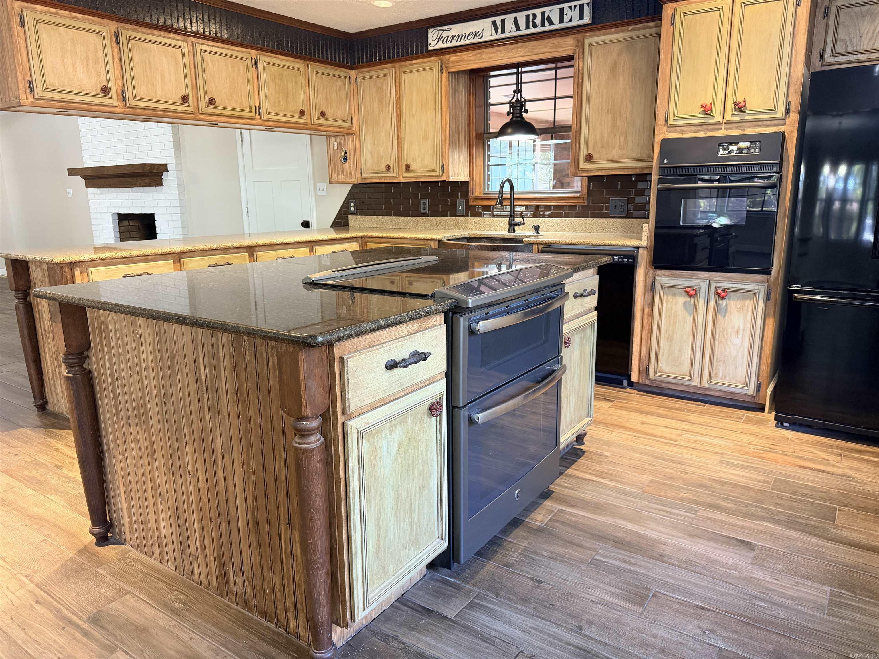 108 Woodshire Dr  Crossett, AR