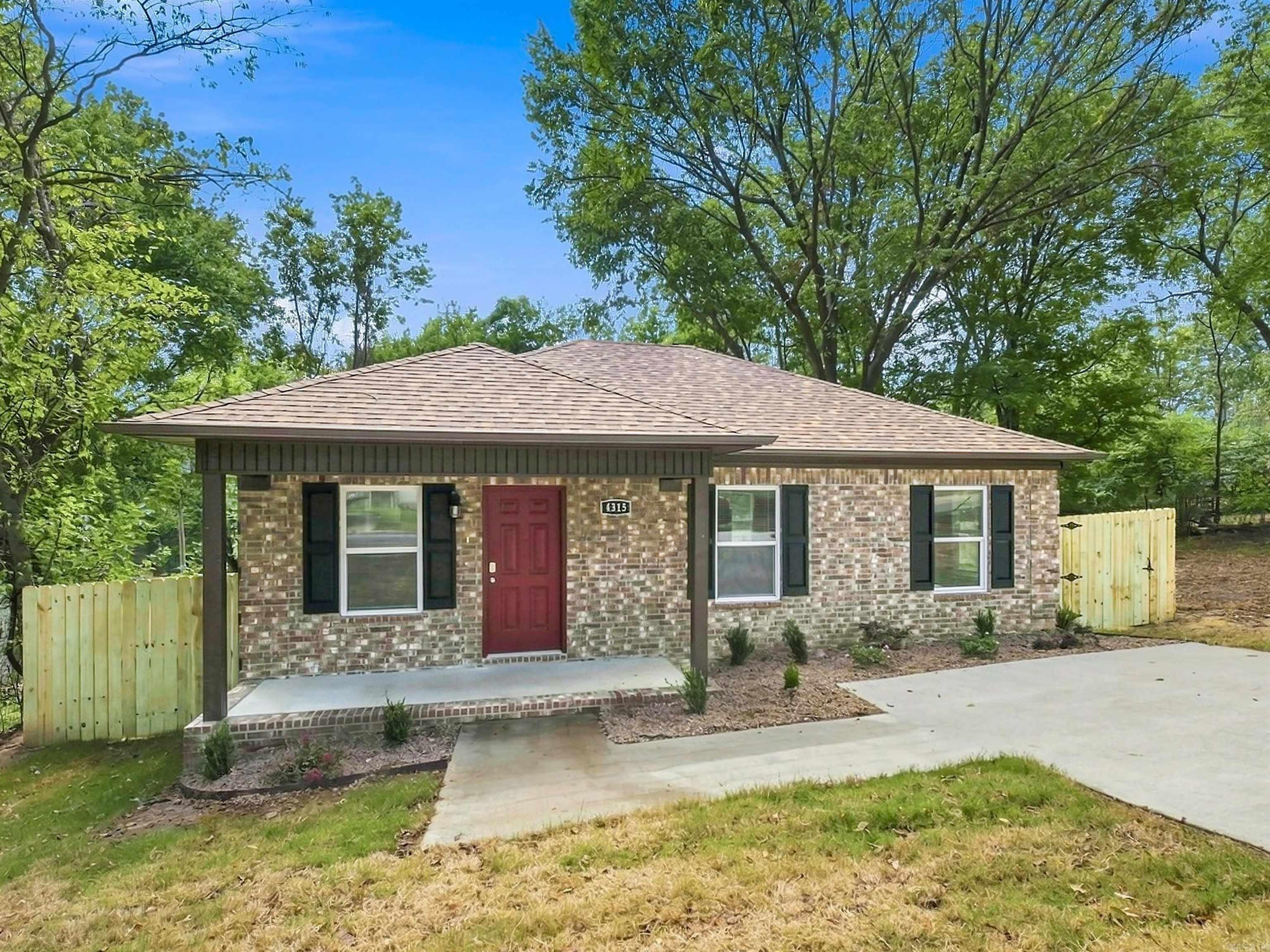 4315.5 W 18th St,  Little Rock, AR